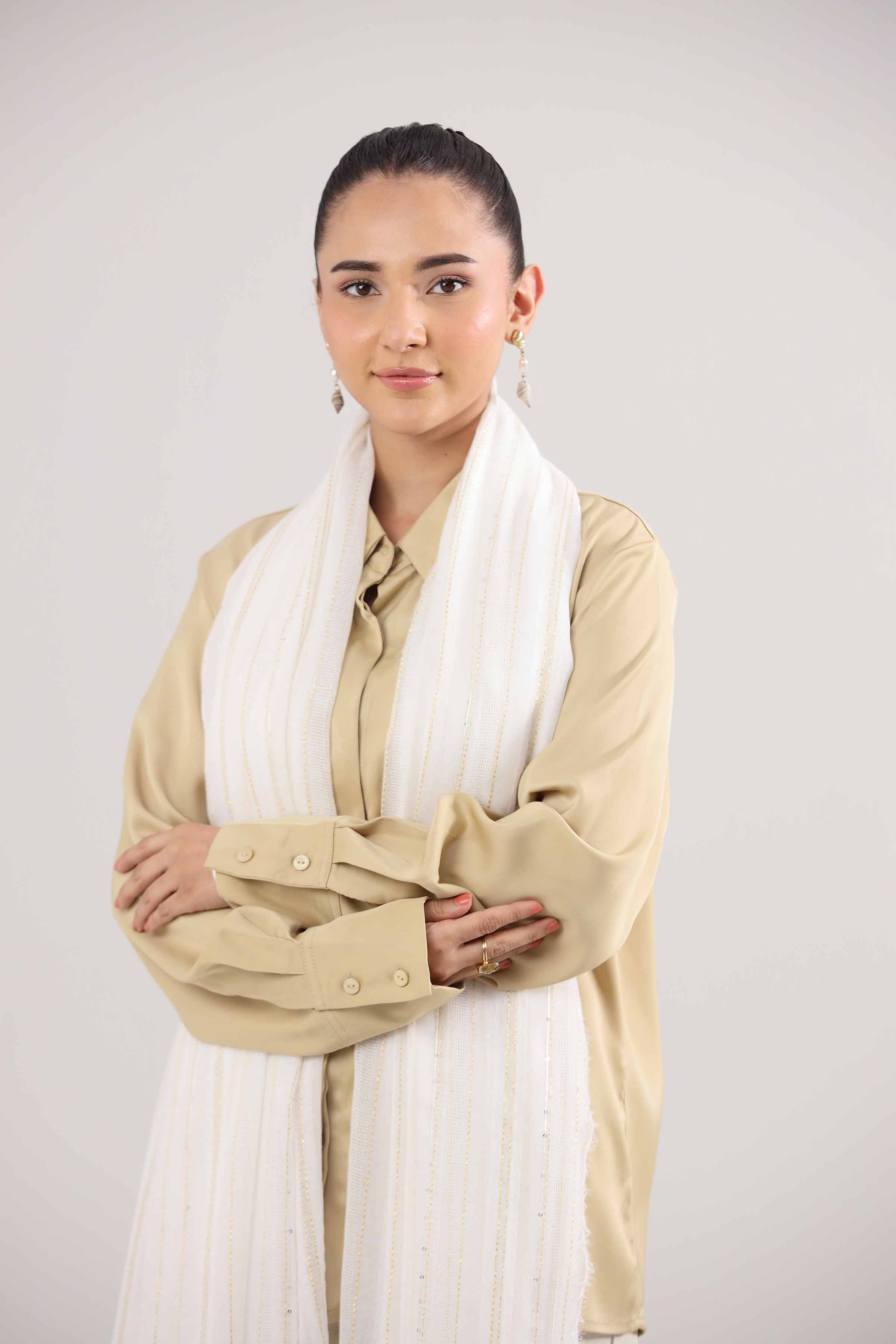 Off White Women Scarf-442402107 for Women – Scarf Collection | Nishat | Shop Online