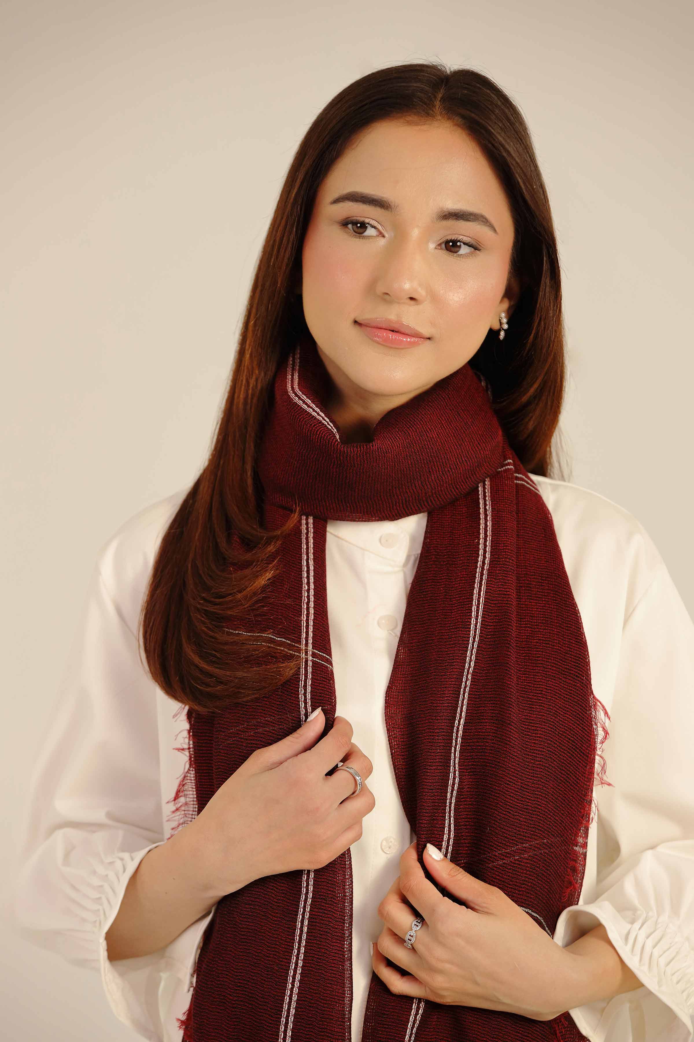 Red Women Scarf-442642101 for Women - Fashion Collection | Nishat | Shop Online
