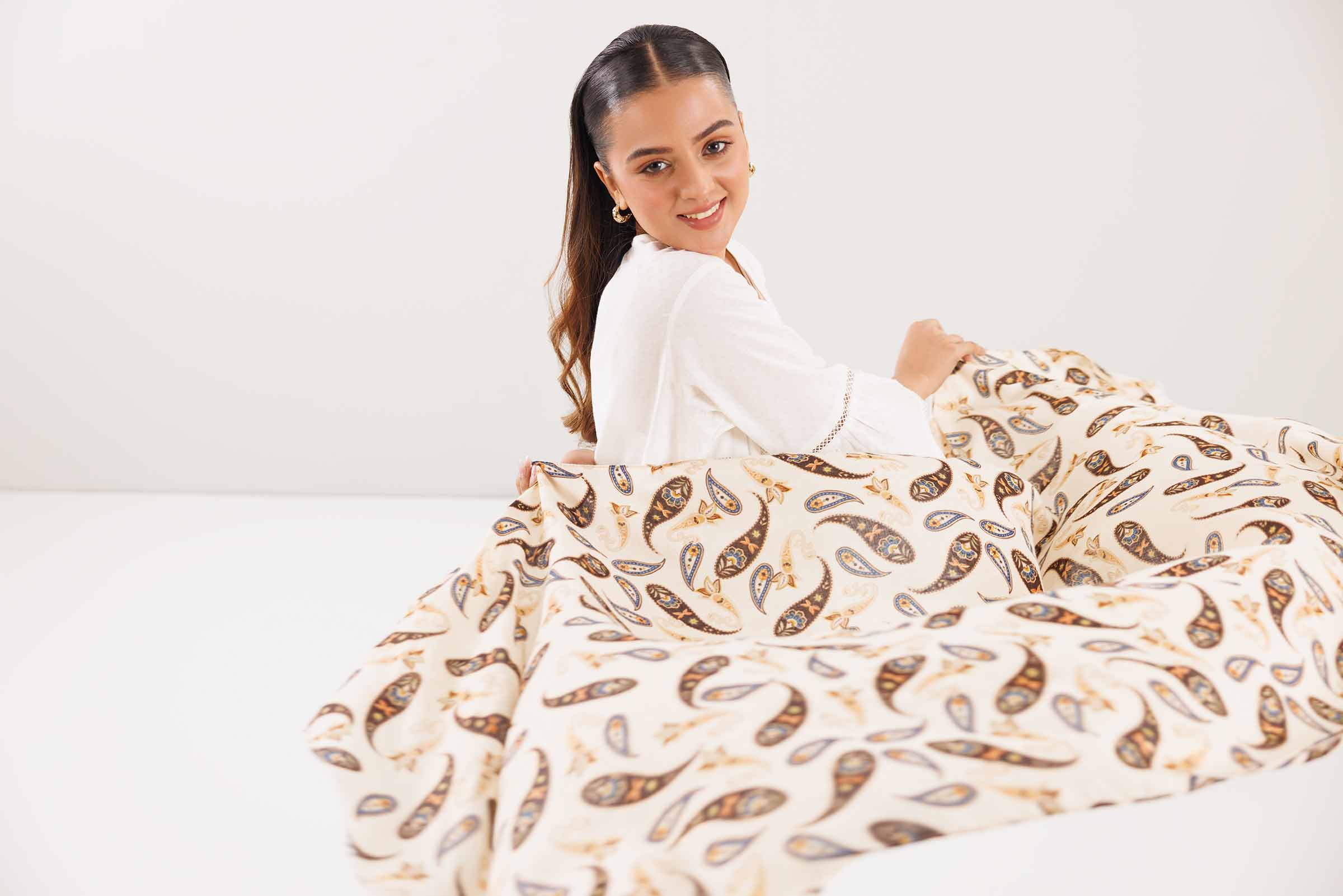 Offwhite Women Scarf-442752107