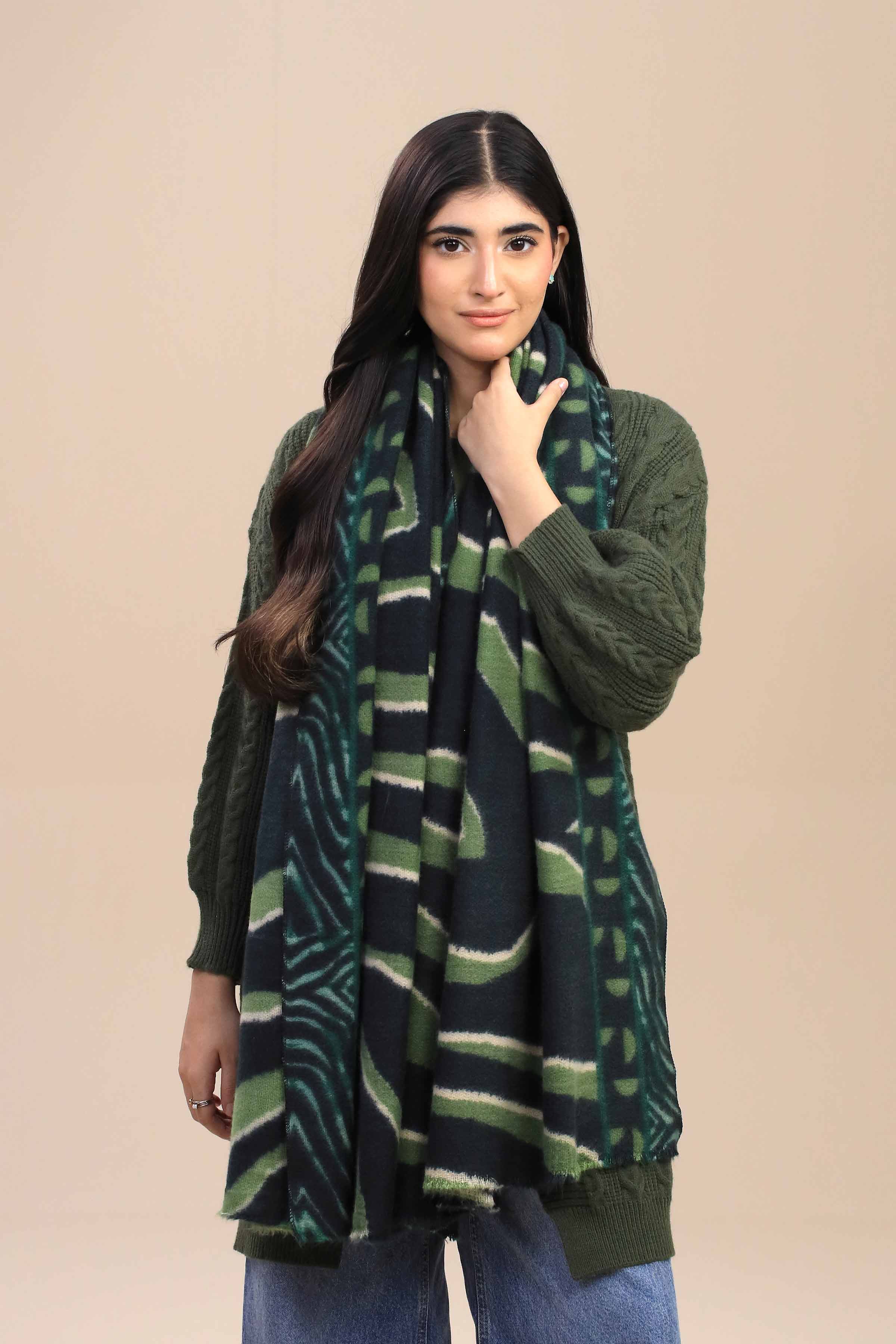 Green Women Shawl-446052104 for Women – Winter Women Shawl Collection | Nishat | Shop Online