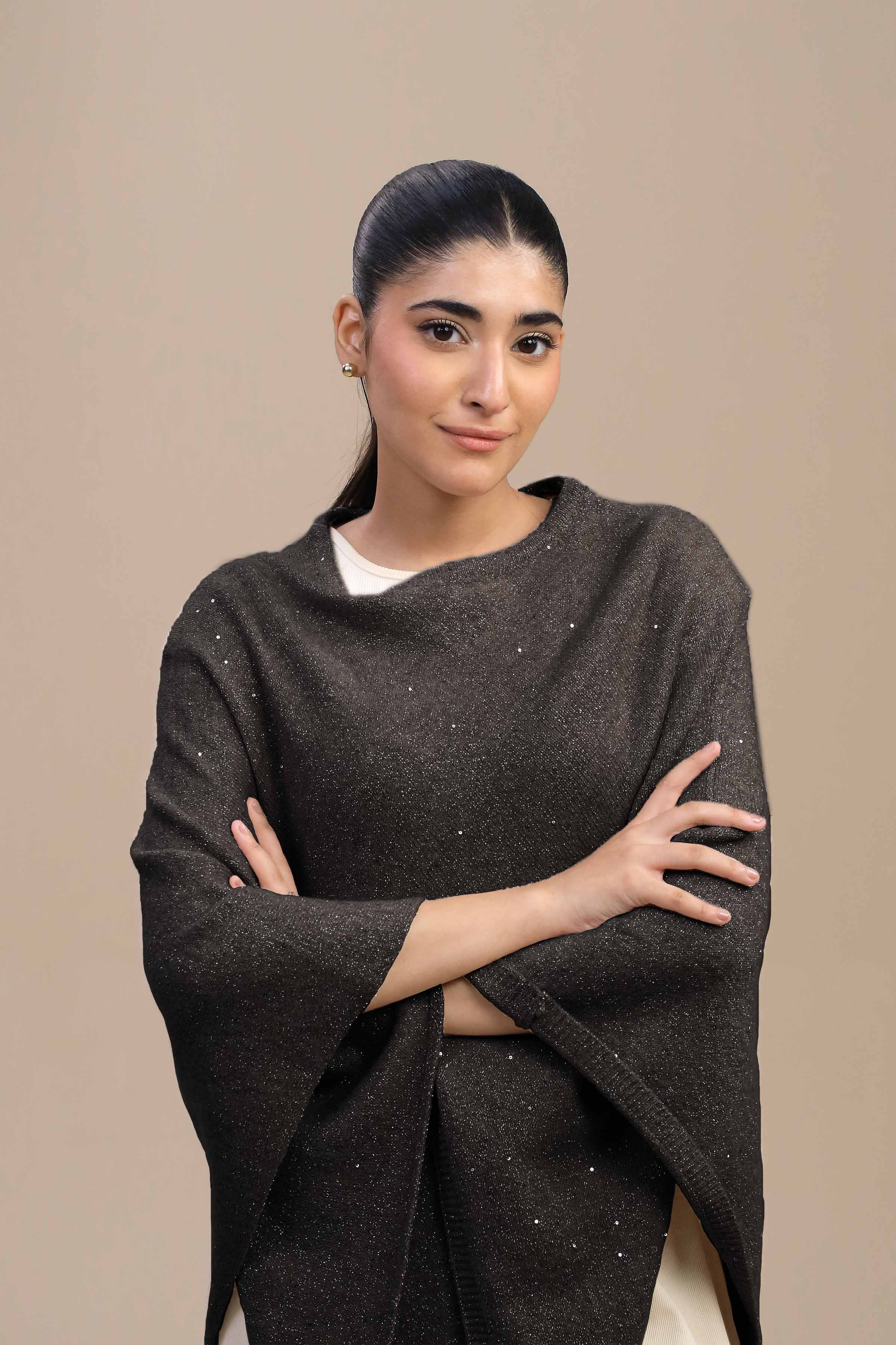 Black Cape Shawl-446152103