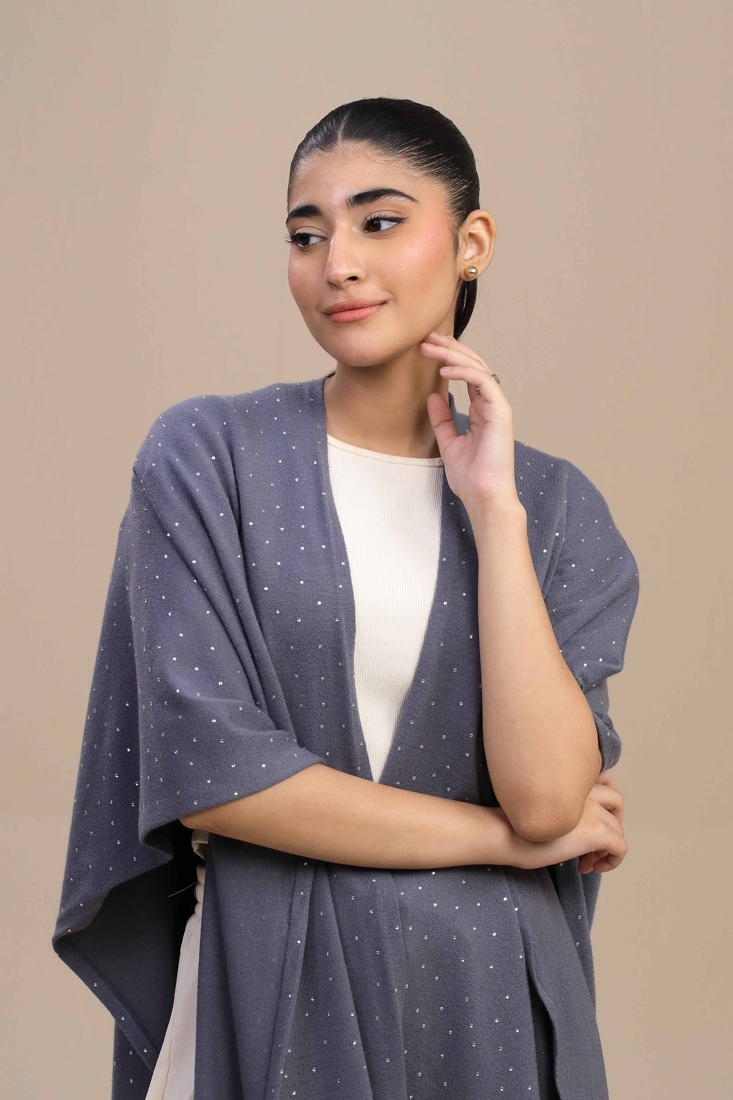 Grey Cape Shawl-446162111 for Women – Winter Cape Shawl Collection | Nishat | Shop Online