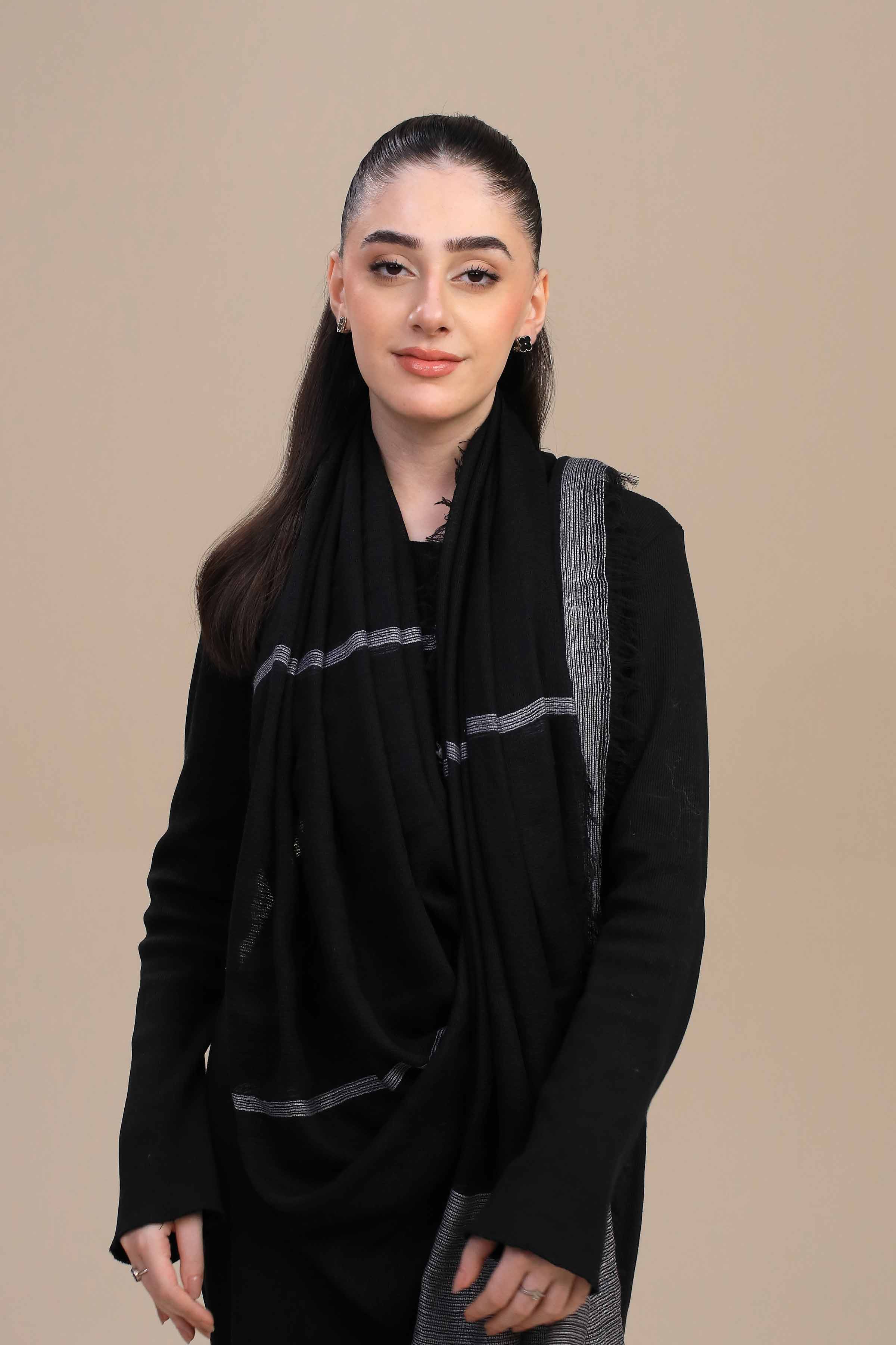 Black Women Shawl-447172103 for Women – Women Shawl Collection | Nishat | Shop Online