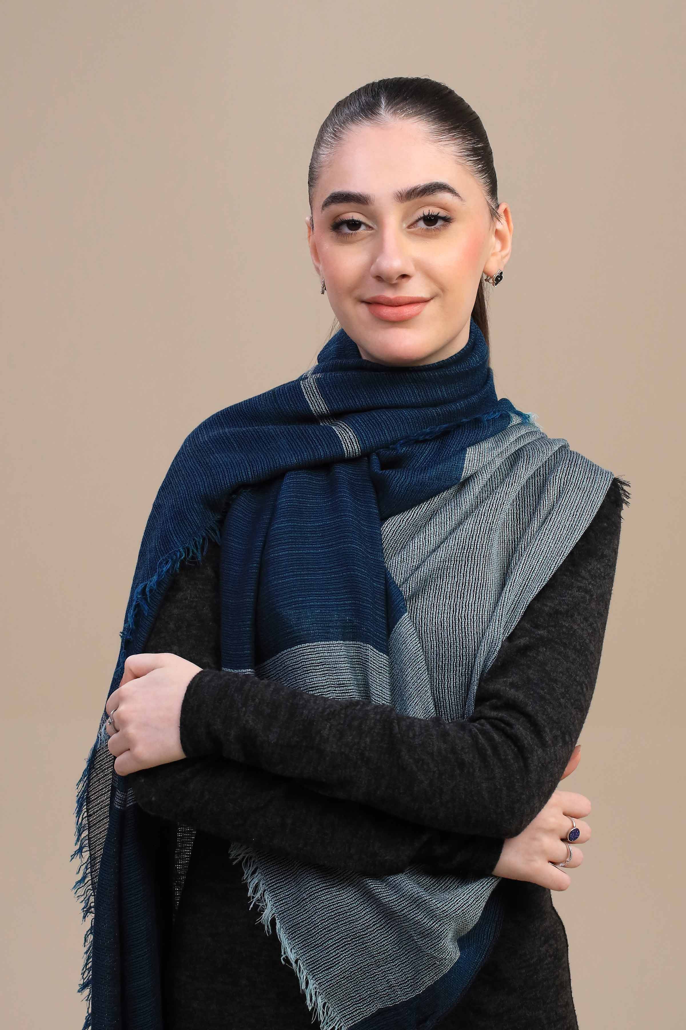 Green Women Shawl-447172104 for Women – Women Shawl Collection | Nishat | Shop Online