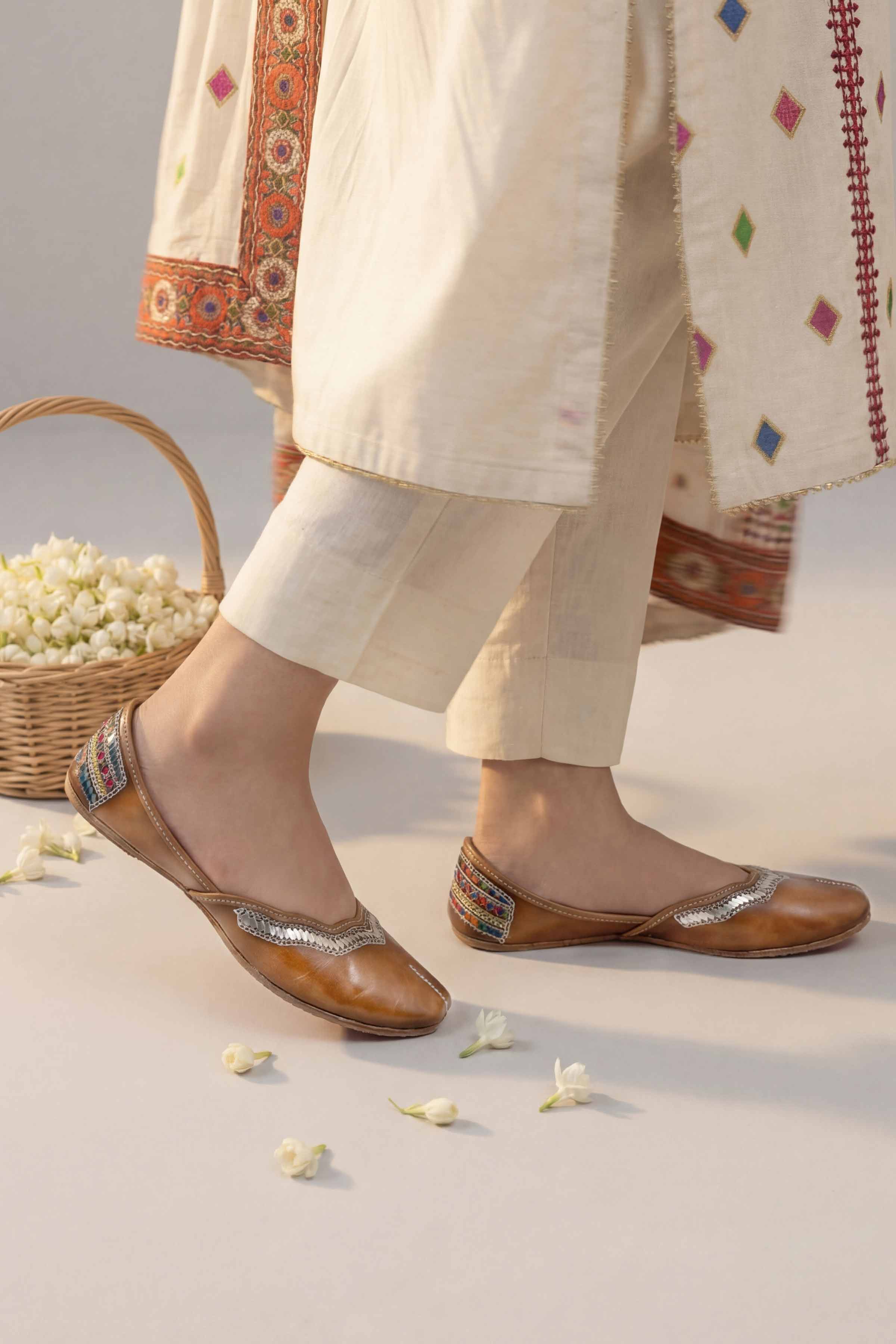 Light Mustard Khussa-1596973727 Women - Fashion Collection | Nishat | Shop Online