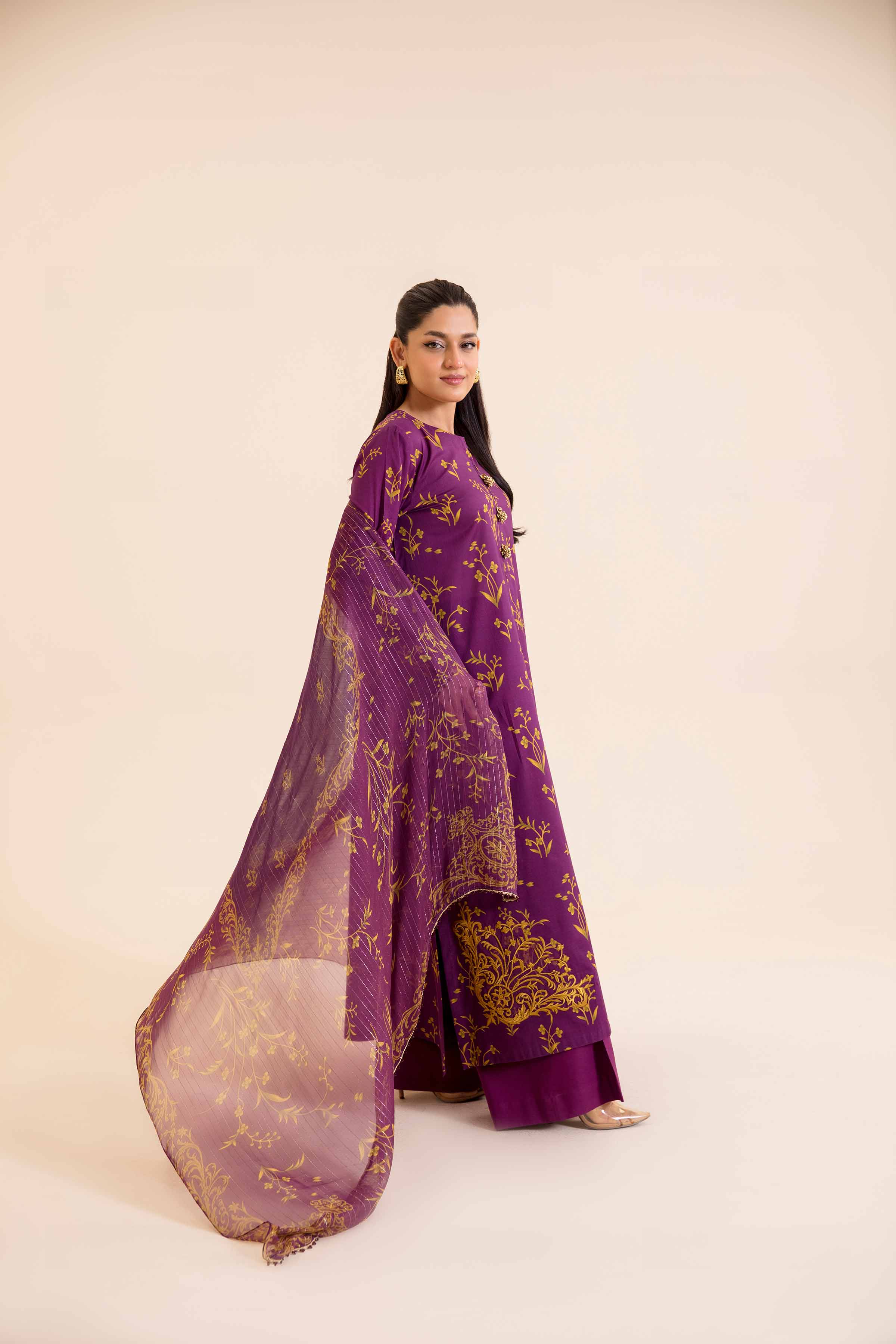 2 Piece - Printed Embroidered Suit - 42401715