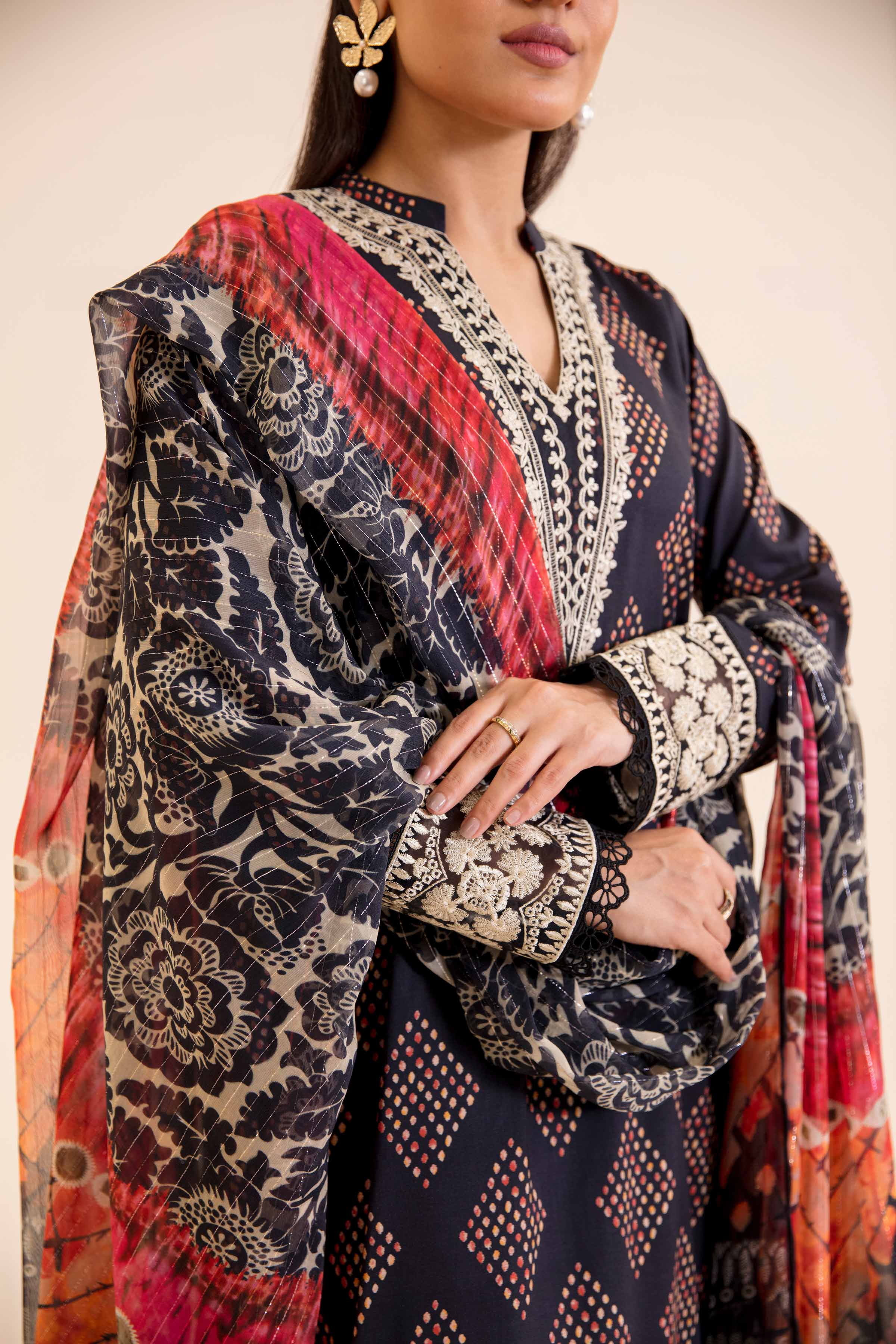 2 Piece - Printed Embroidered Suit - 42401716