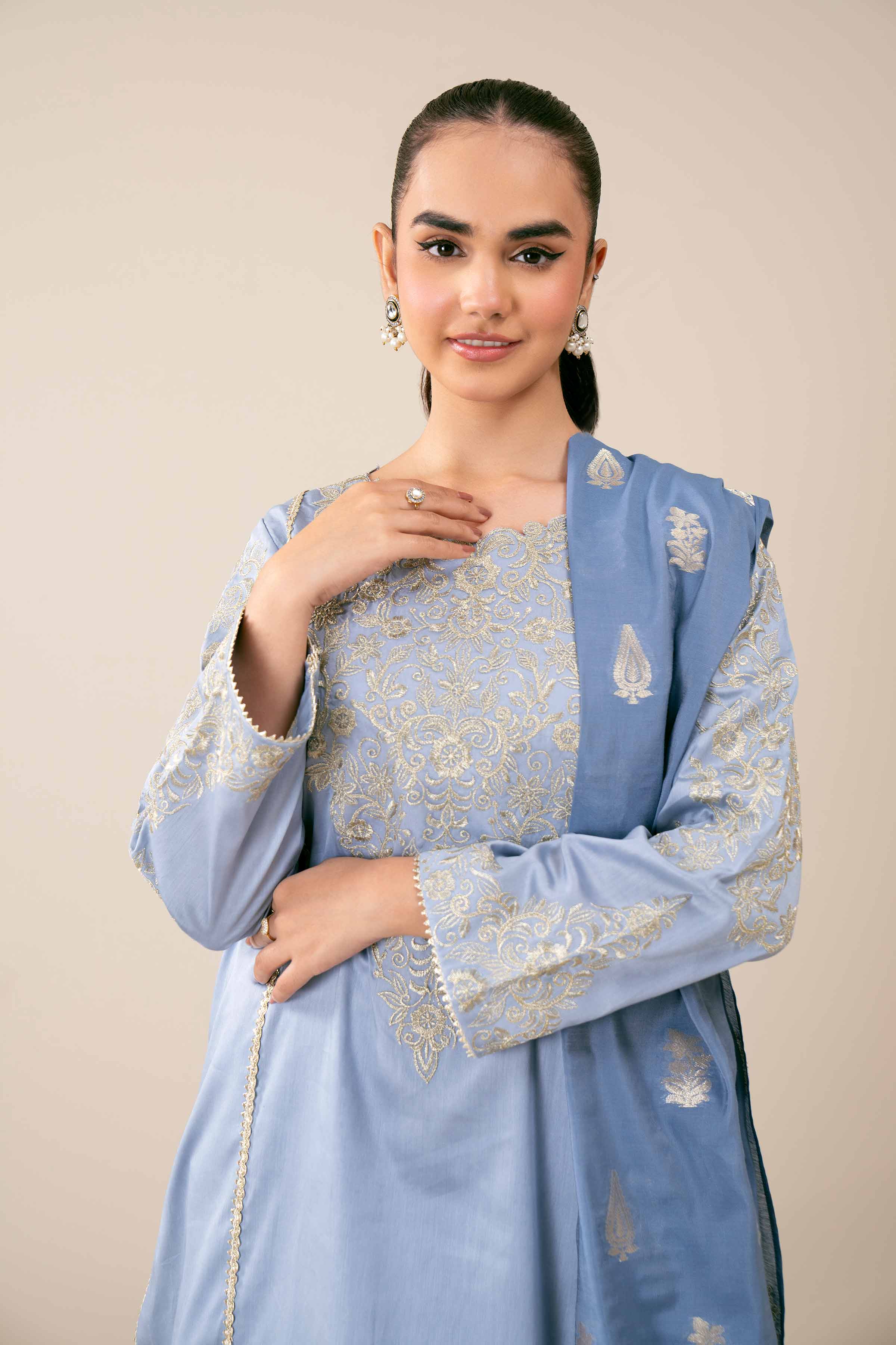 3 Piece - Embroidered Suit - 42401793