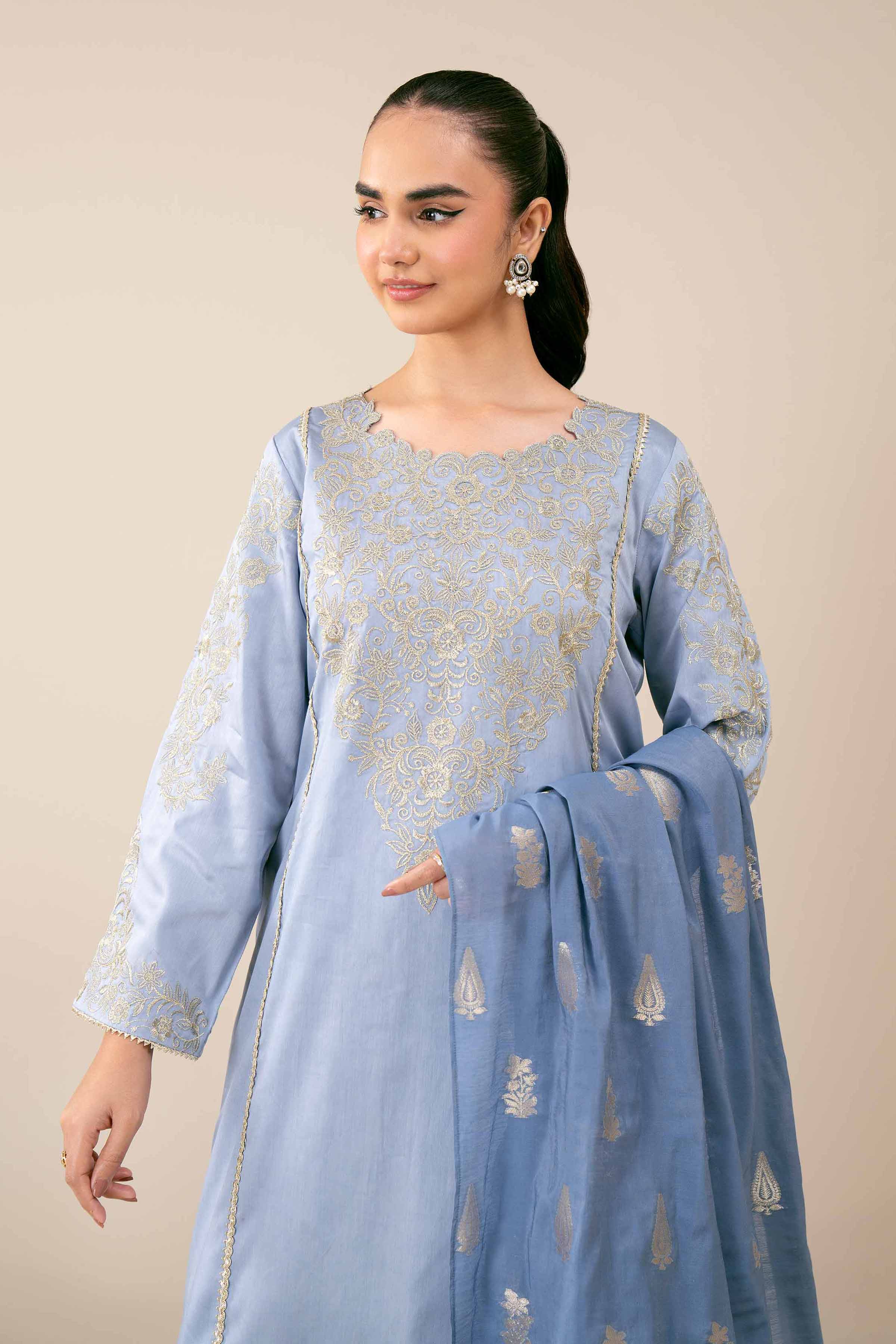 3 Piece - Embroidered Suit - 42401793
