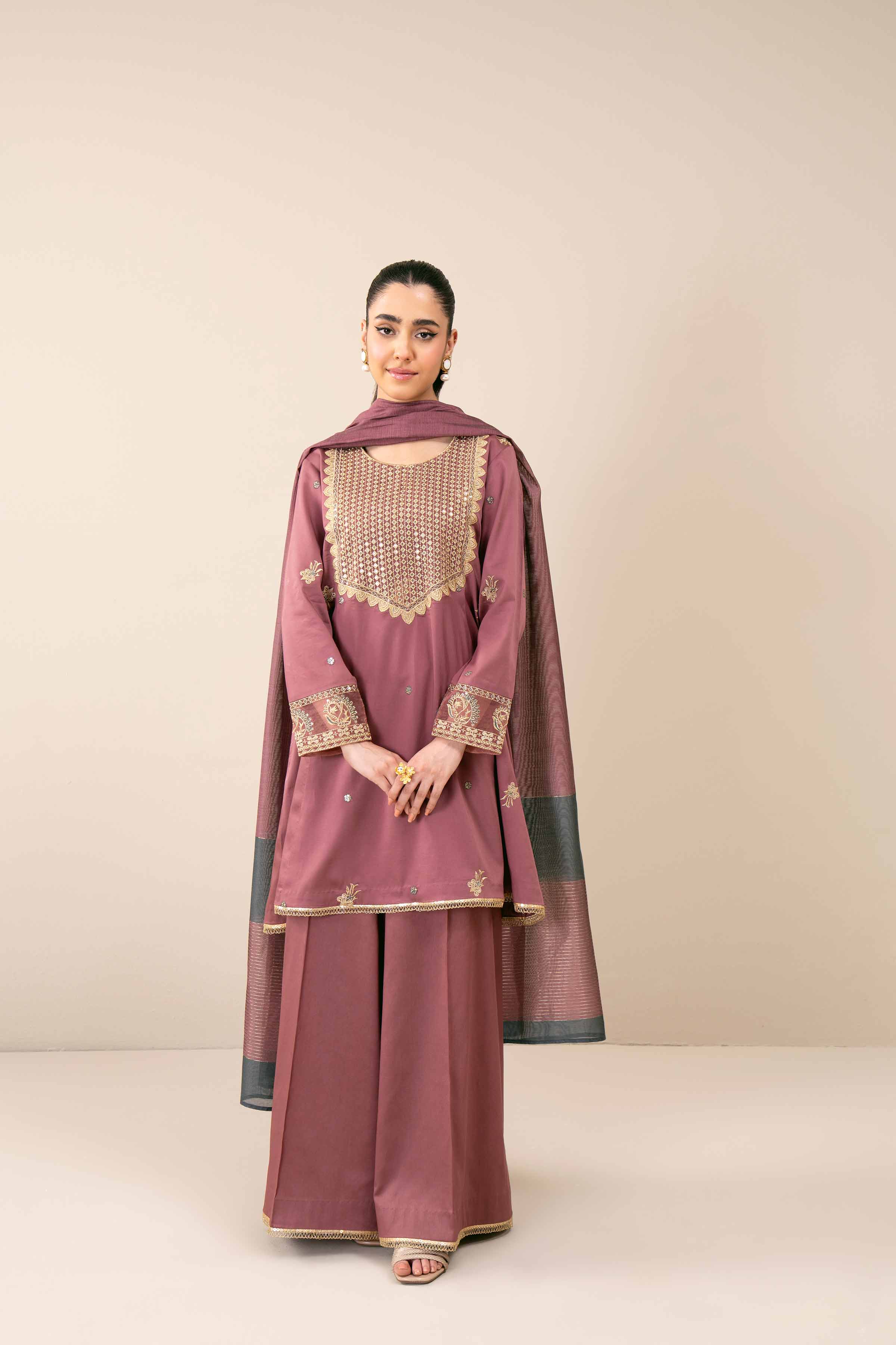 3 Piece - Embroidered Suit - 42401794