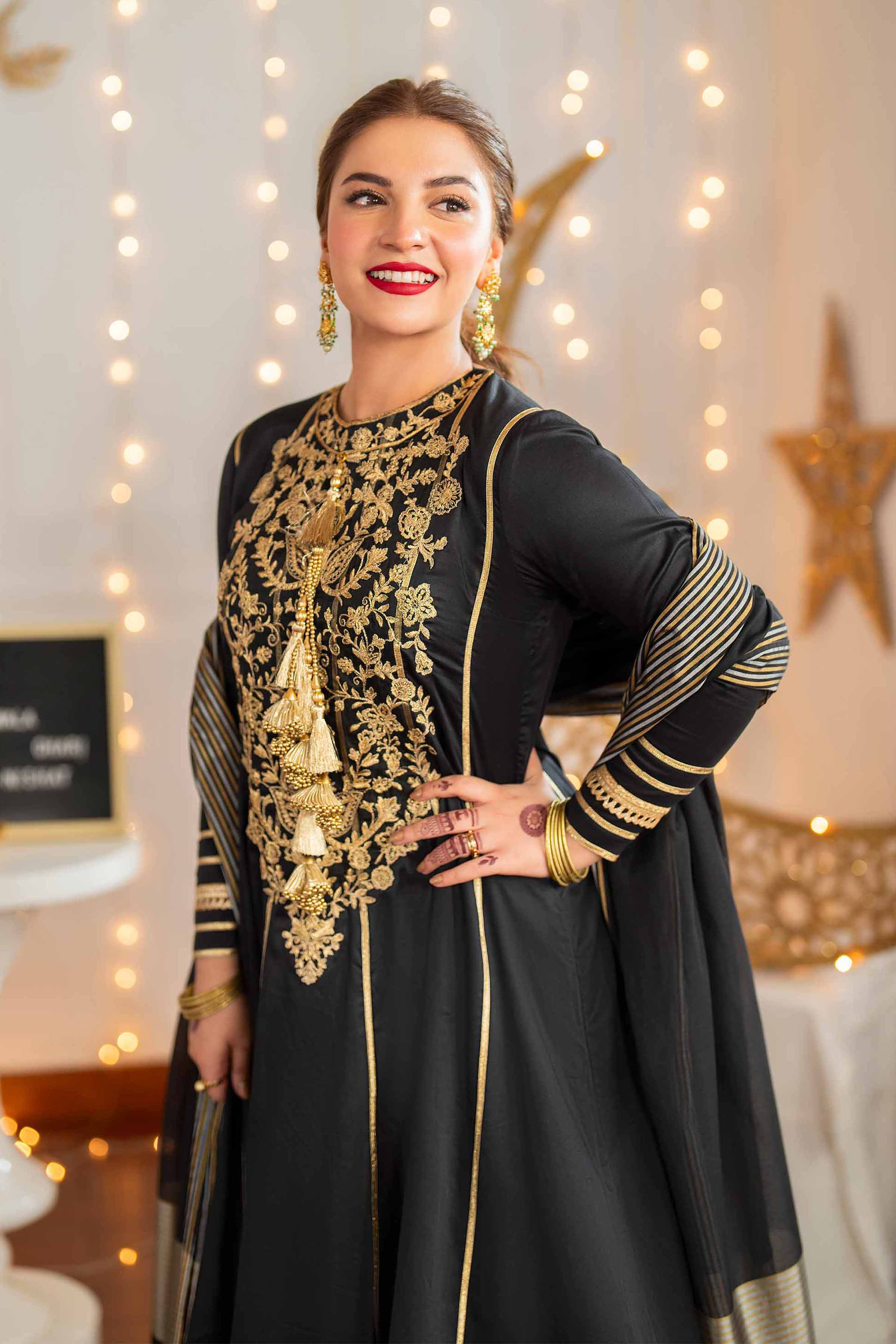 3 Piece - Embroidered Suit - 42401797
