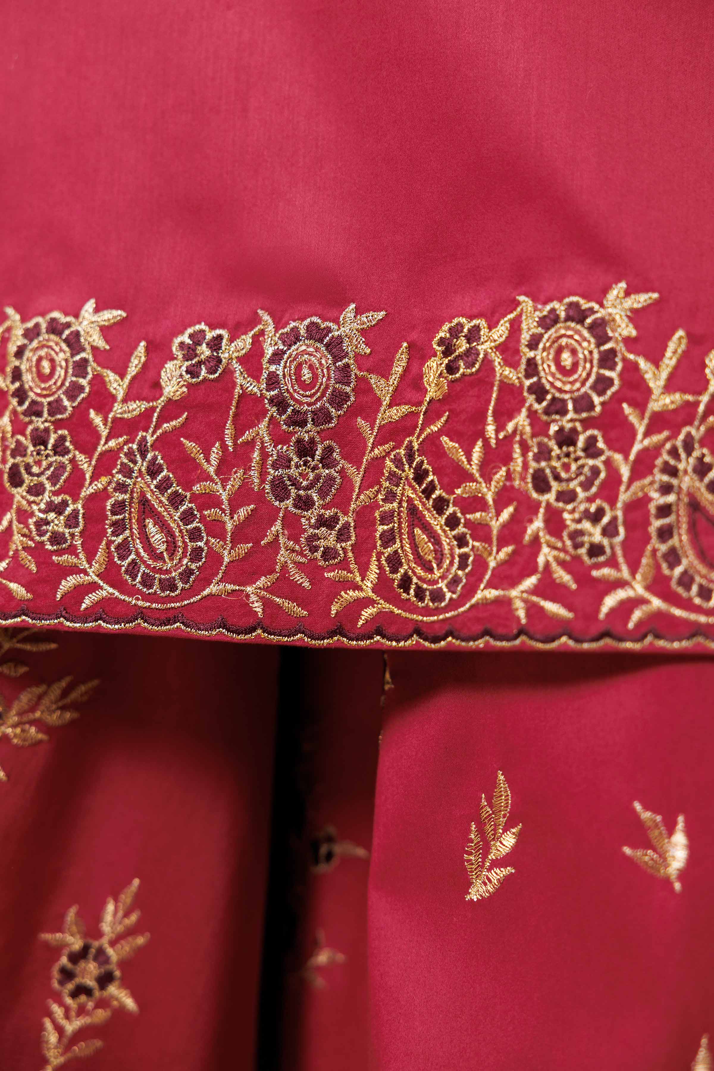 3 Piece - Embroidered Suit - 42401801