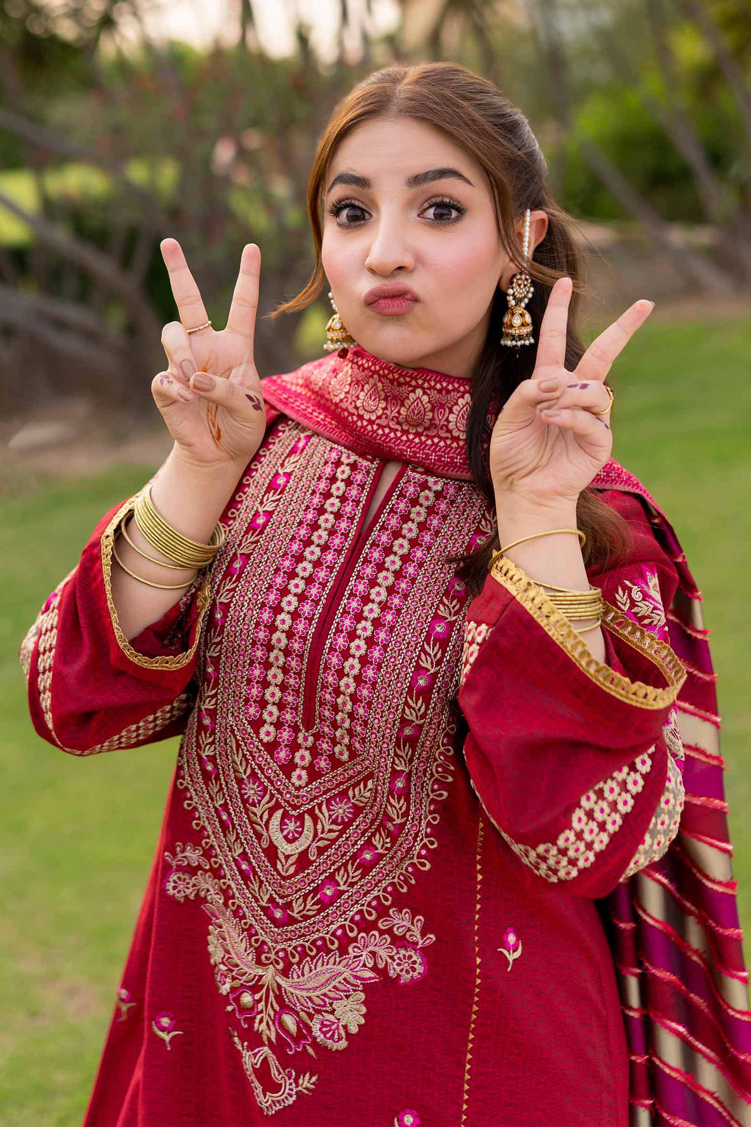 3 Piece - Yarn Dyed Embroidered Suit - 42401981