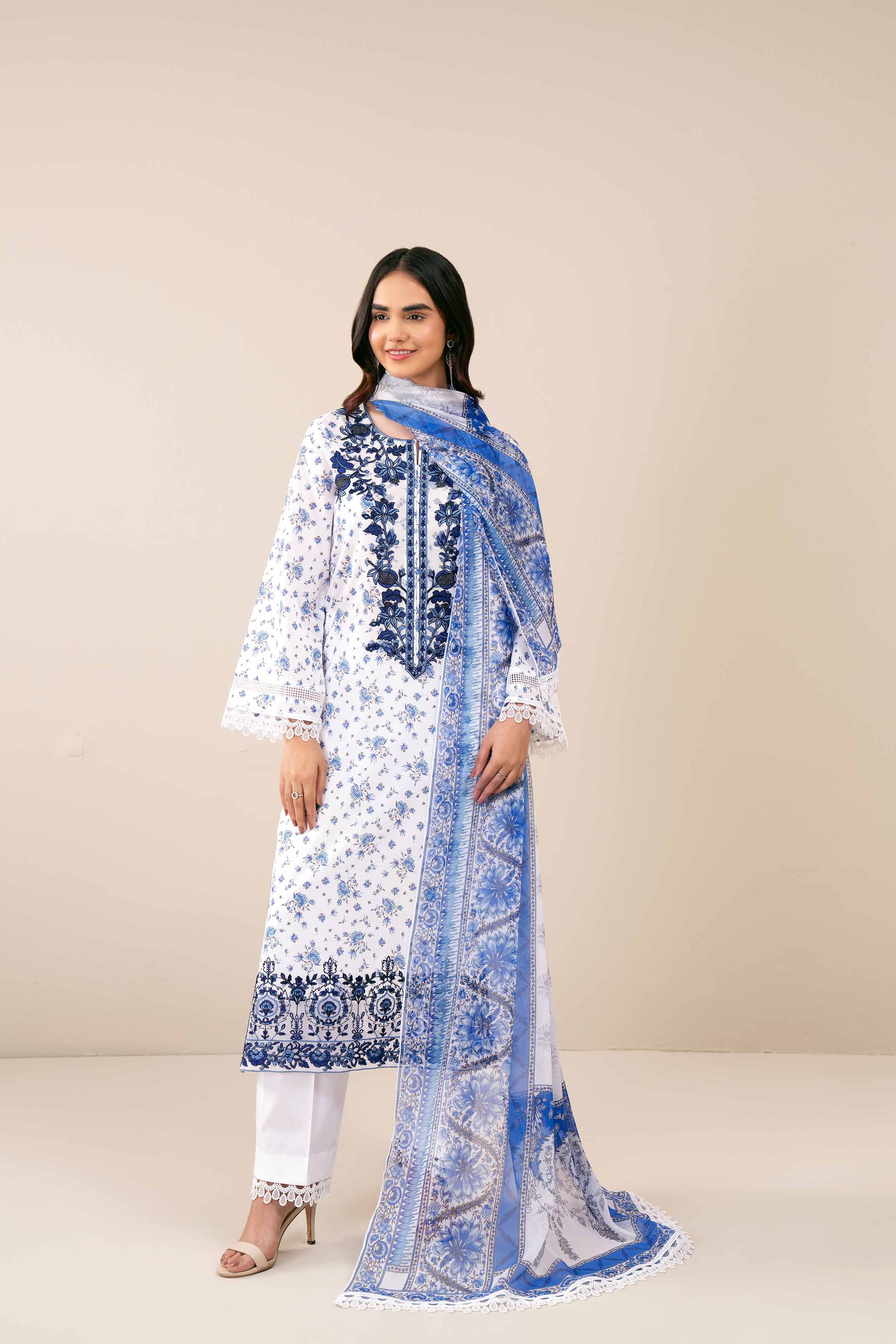 3 Piece - Printed Embroidered Suit - 42402035