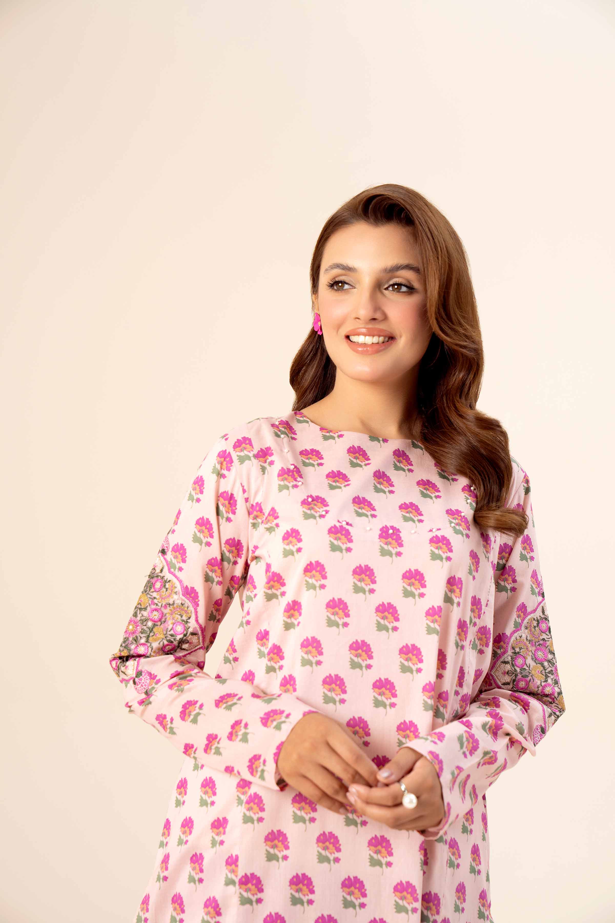 2 Piece - Printed Embroidered Suit - 42402080