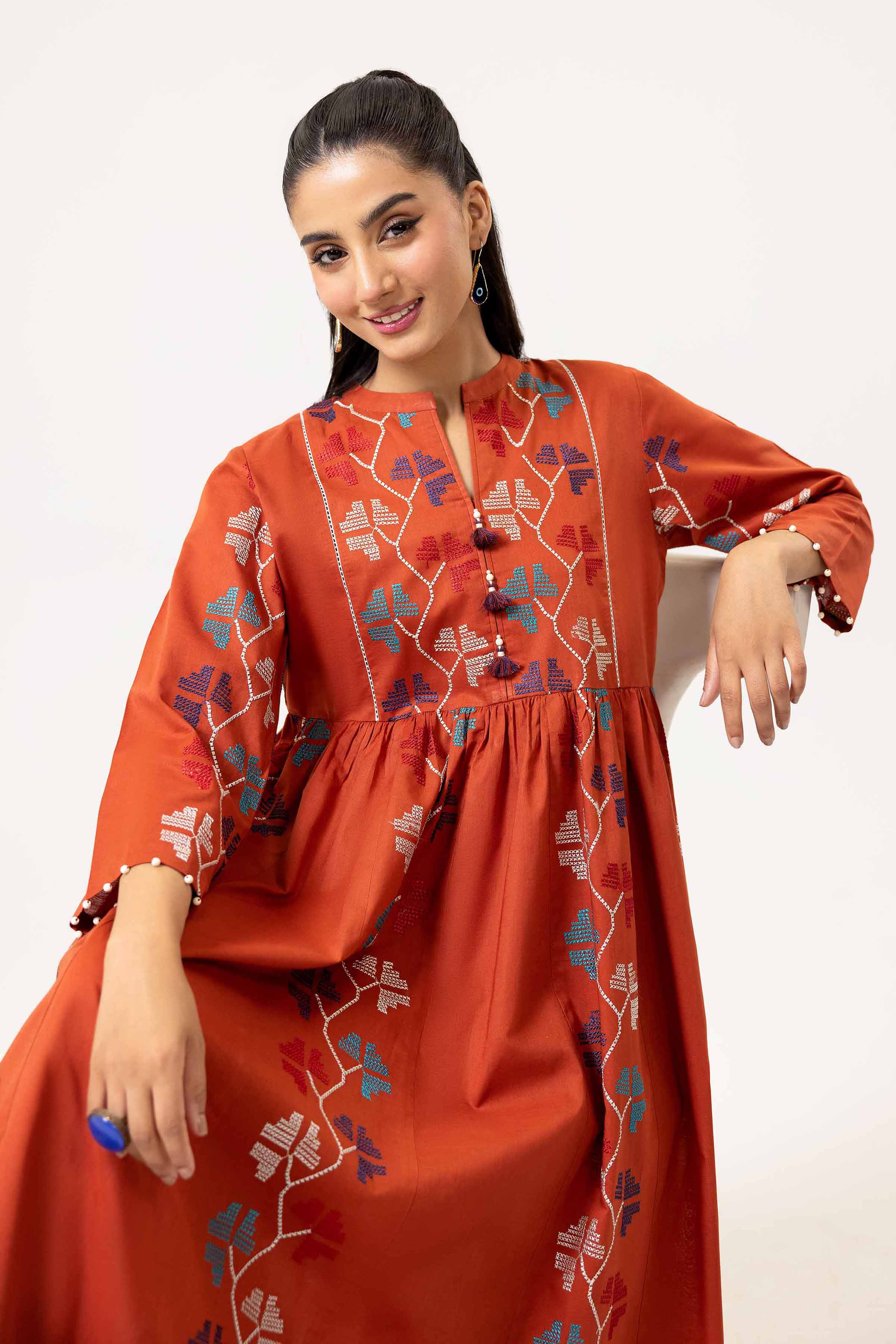 2 Piece - Dyed Embroidered Suit - 42402141