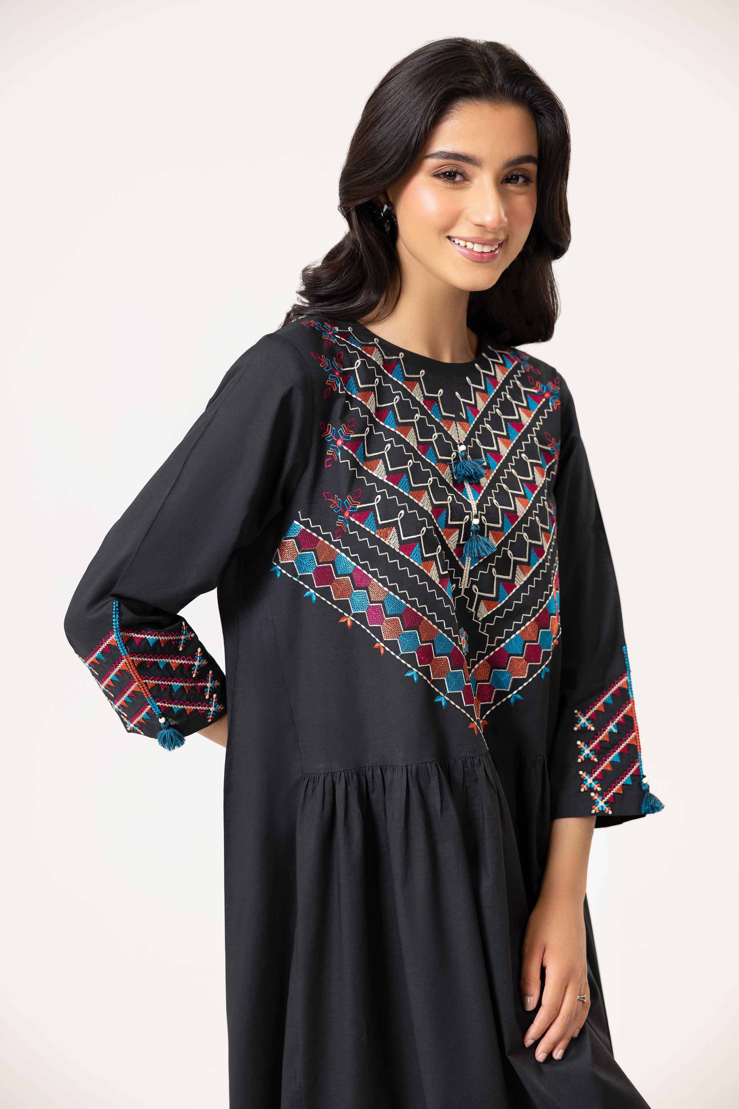 2 Piece - Dyed Embroidered Suit - 42402142