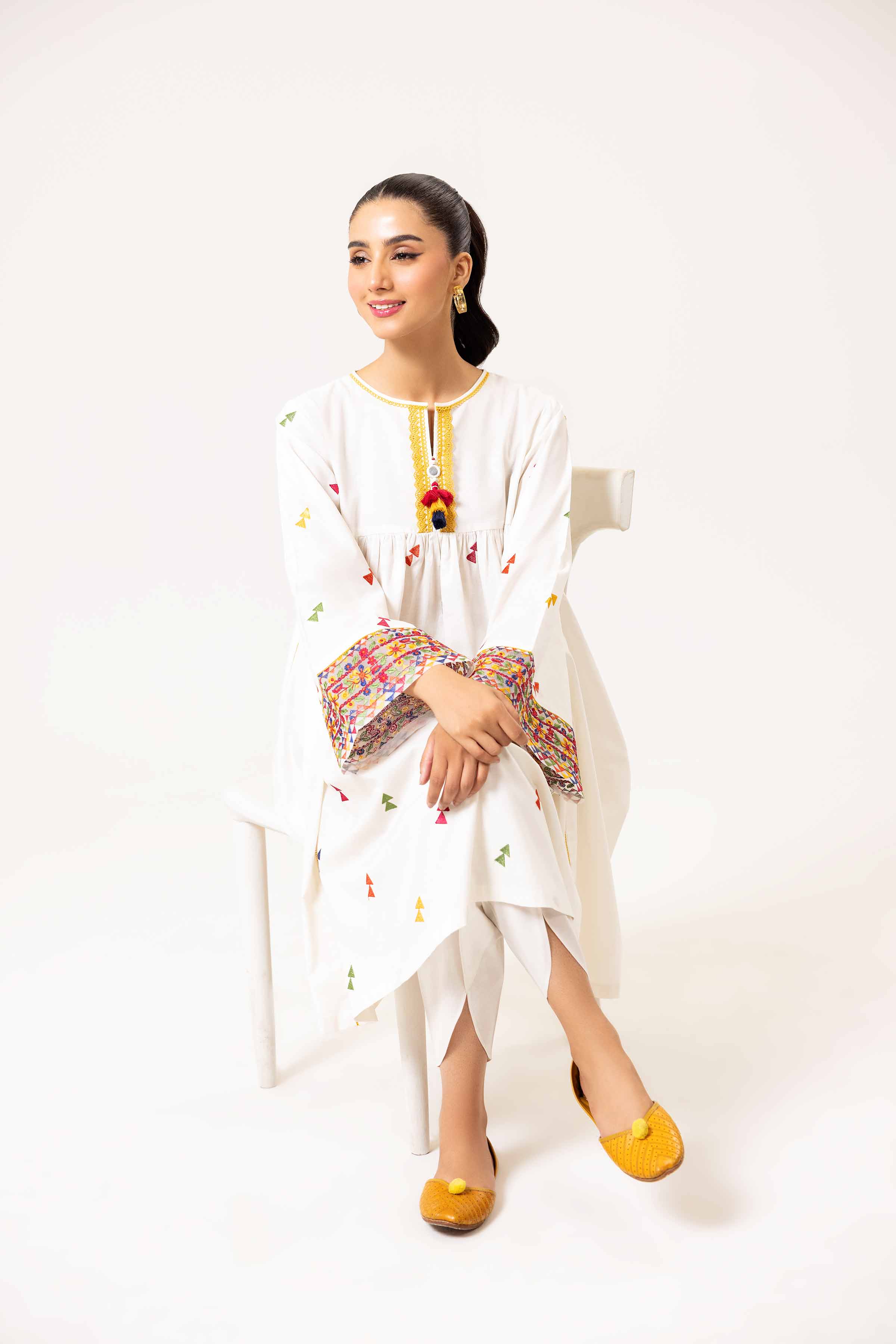 2 Piece - Dyed Embroidered Suit - 42402143