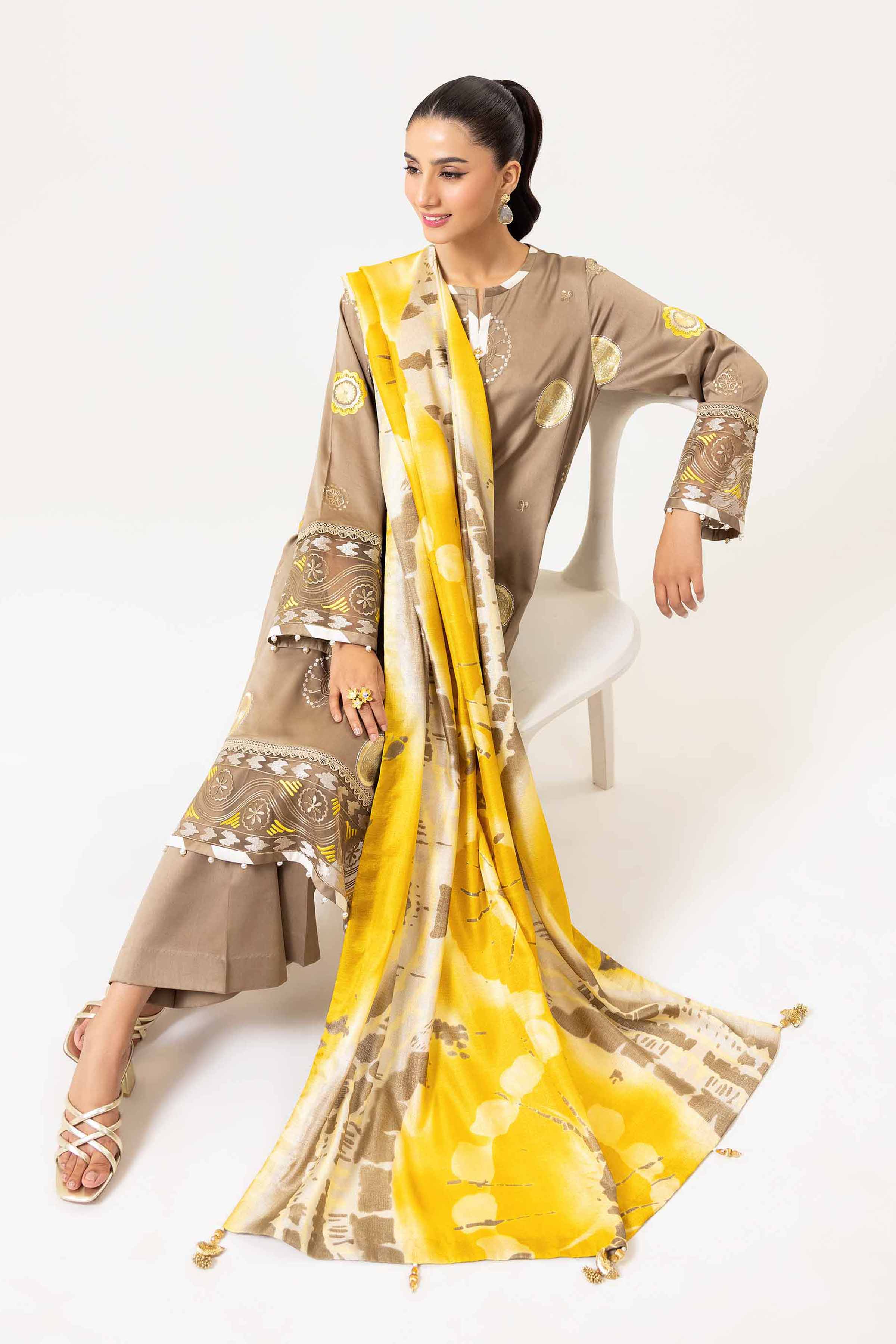 3 Piece - Embroidered Suit - 42402176
