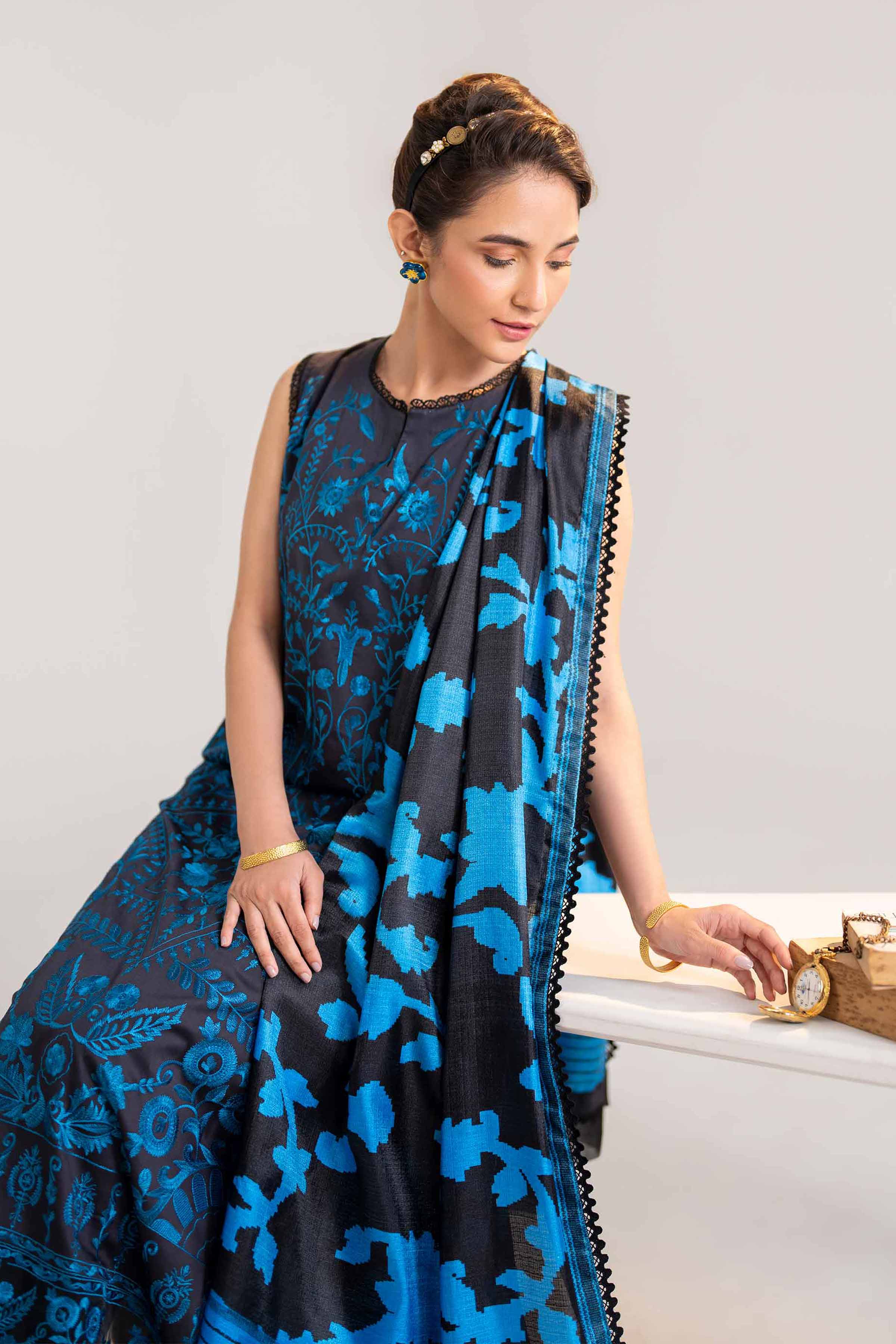 3 Piece - Embroidered Suit - 42402177