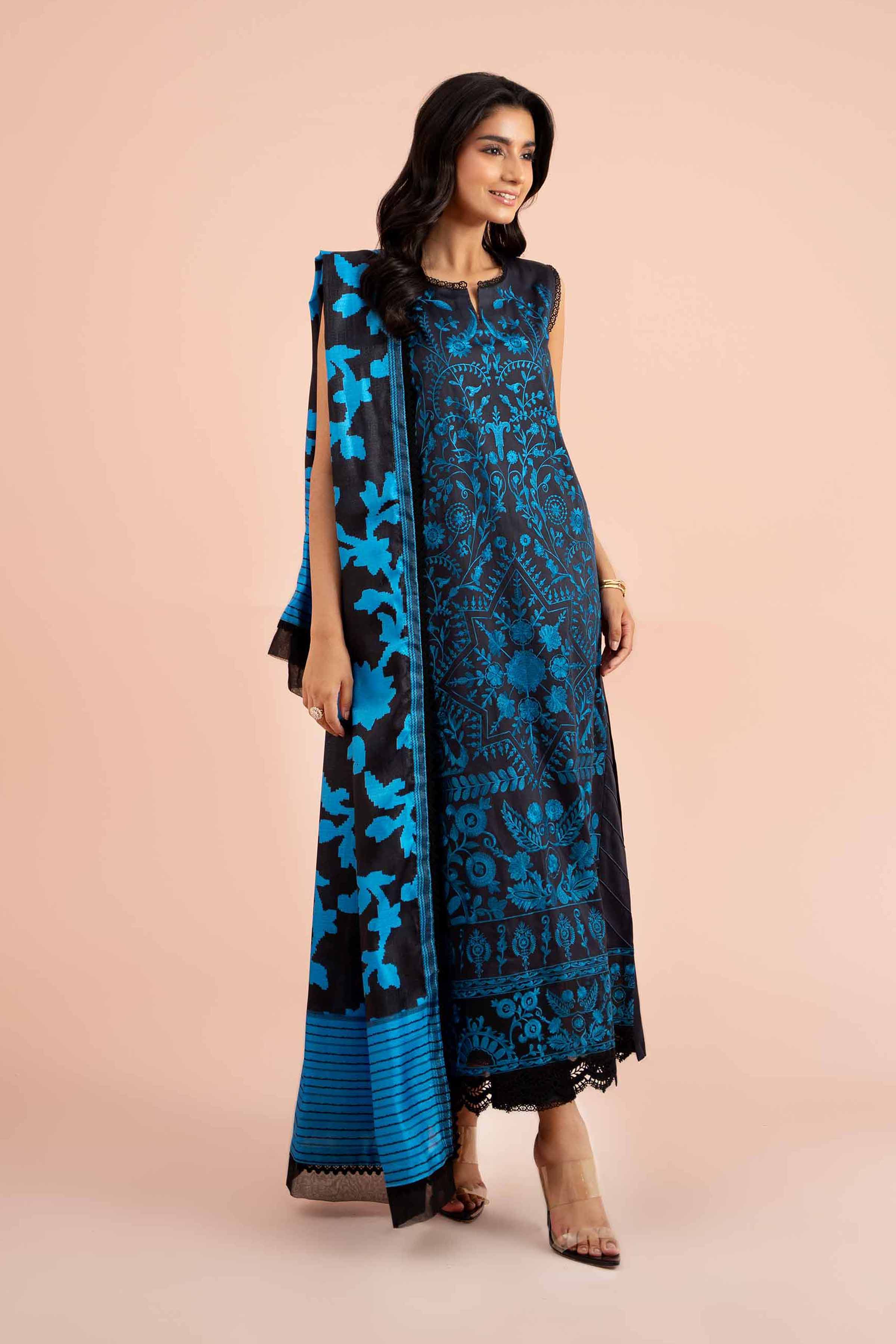 3 Piece - Embroidered Suit - 42402177