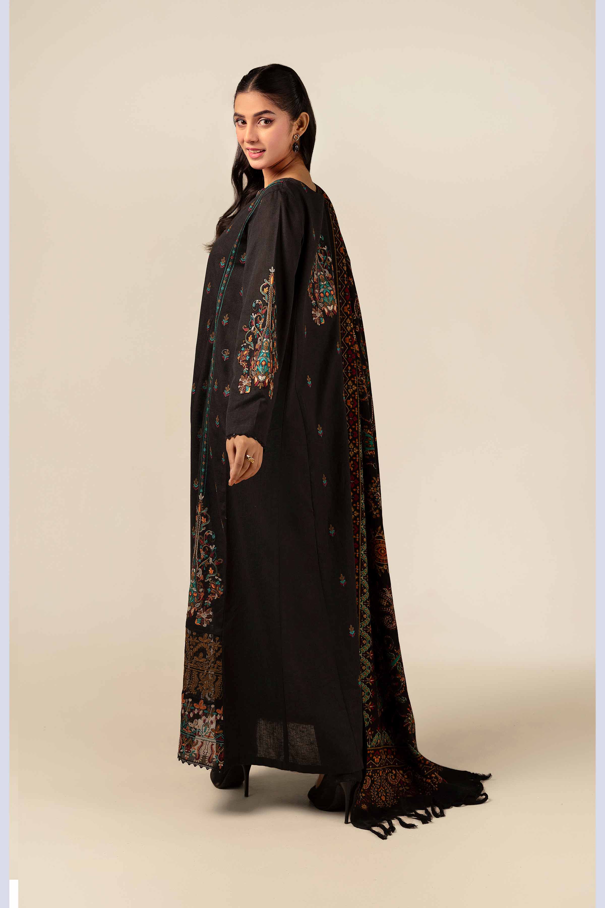 3 Piece - Embroidered Suit - 42404273