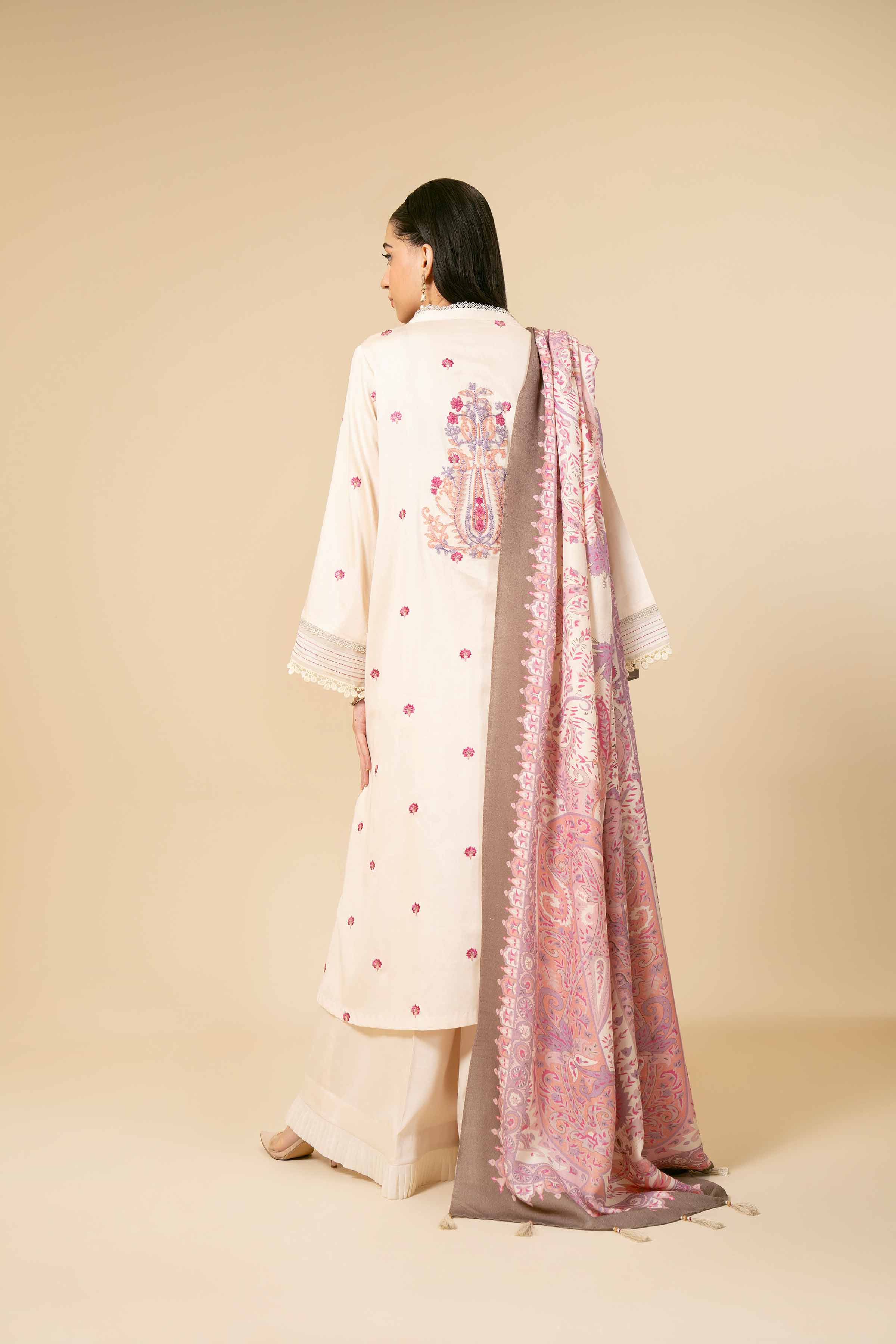 3 Piece - Embroidered Suit - 42404283