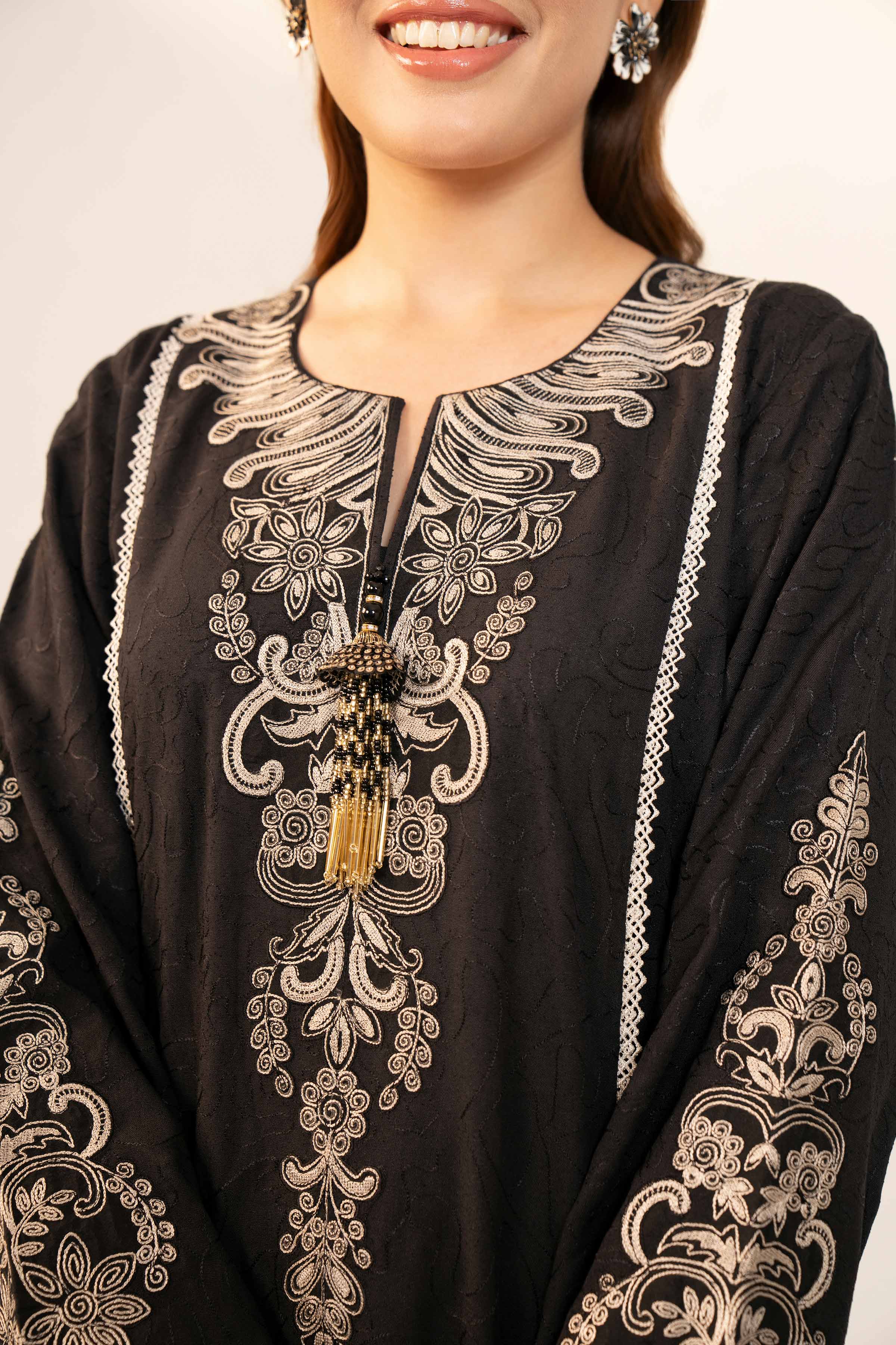 3 Piece - Embroidered Suit - 42404378