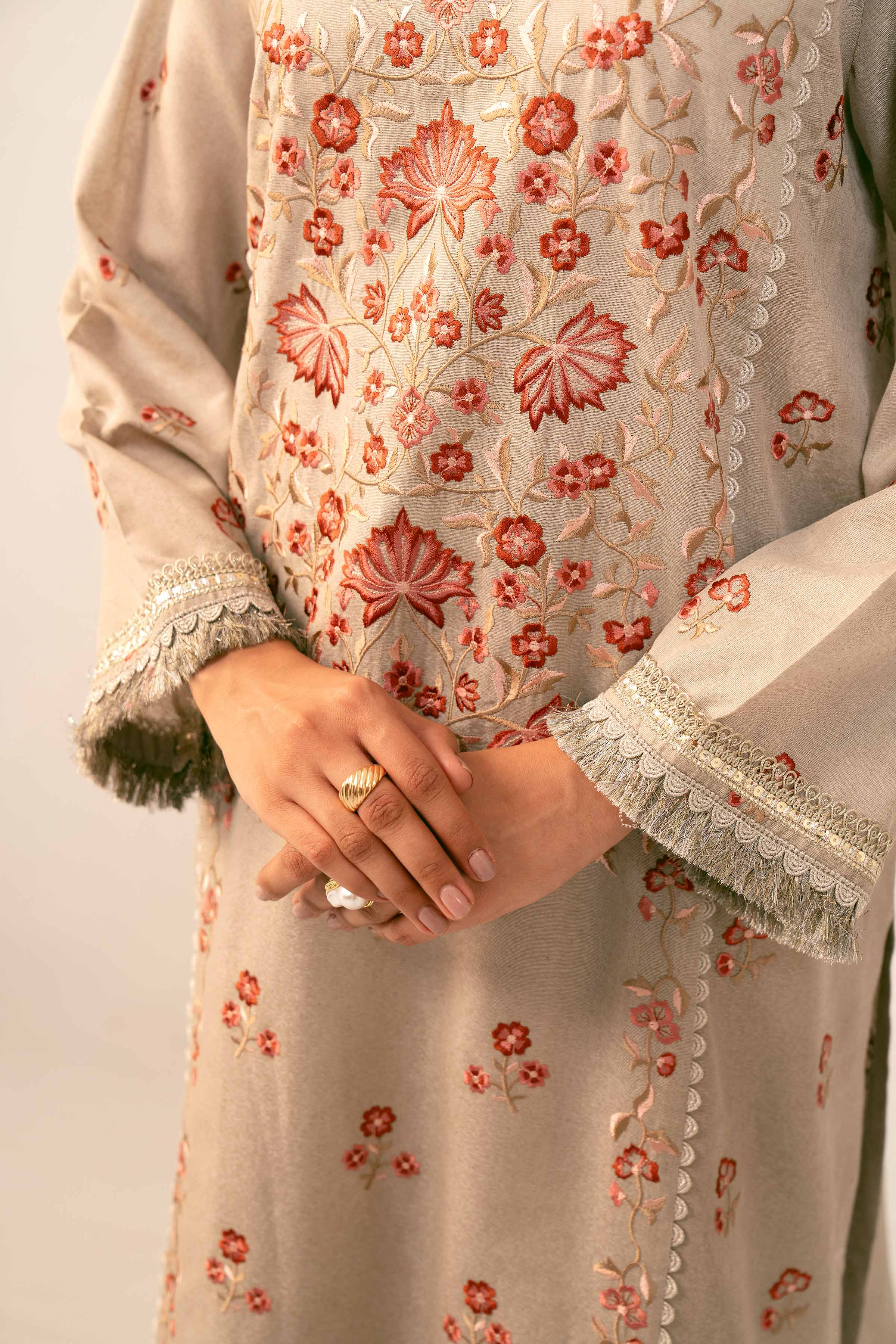 3 Piece - Embroidered Suit - 42404381