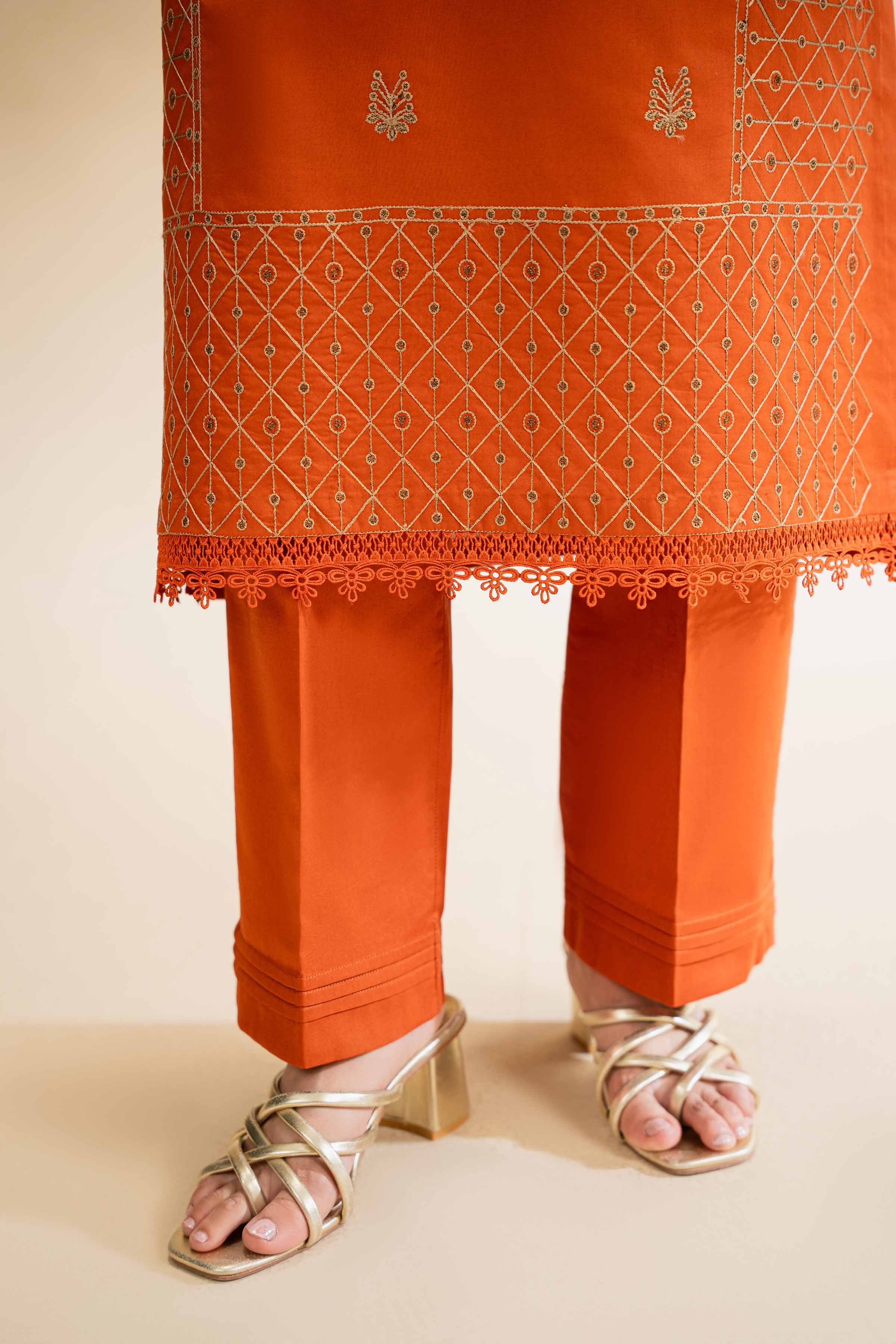 2 Piece - Dyed Embroidered Suit - 42501262