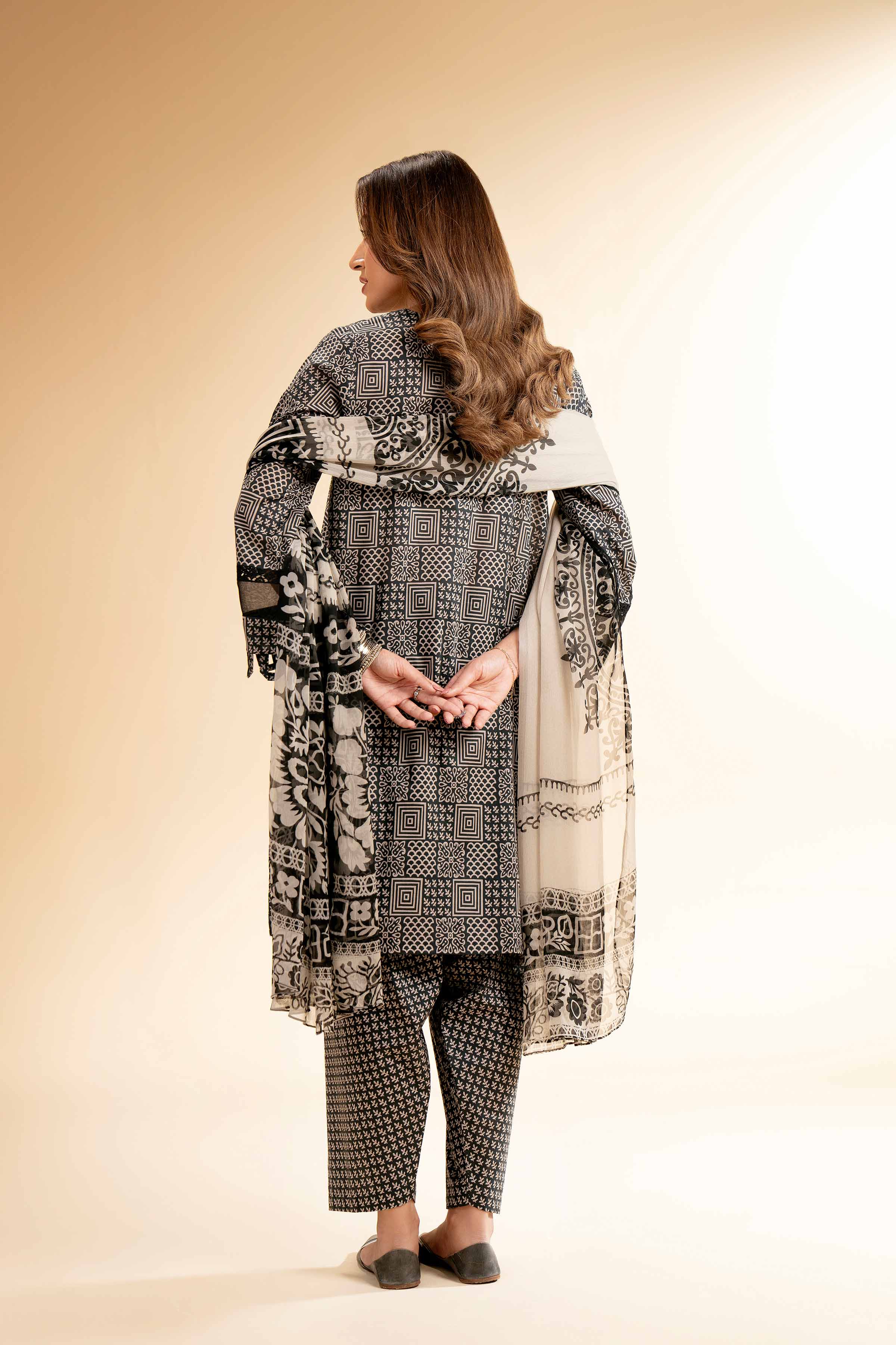 3 Piece - Printed With Laces Suit - 42501334