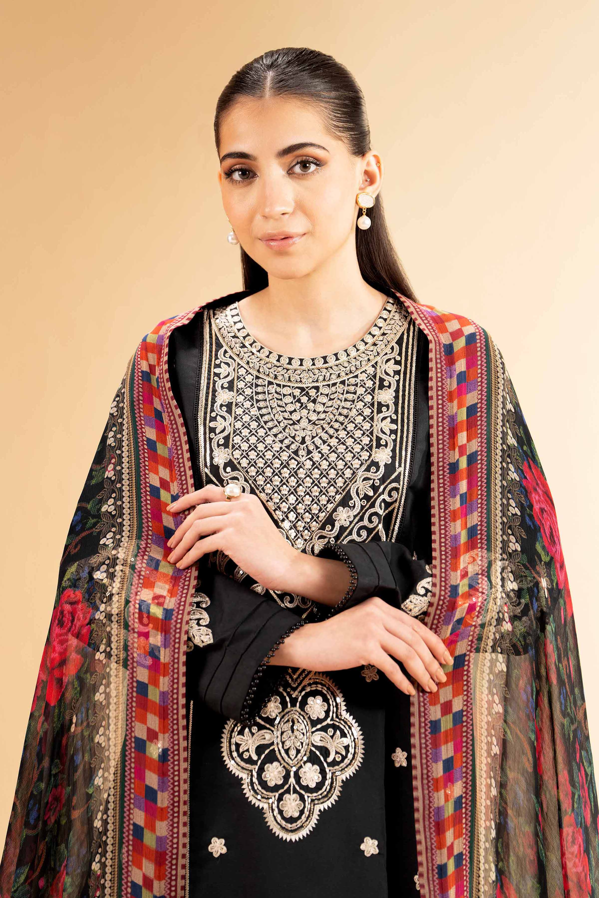 3 Piece - Embroidered Suit - 42501379