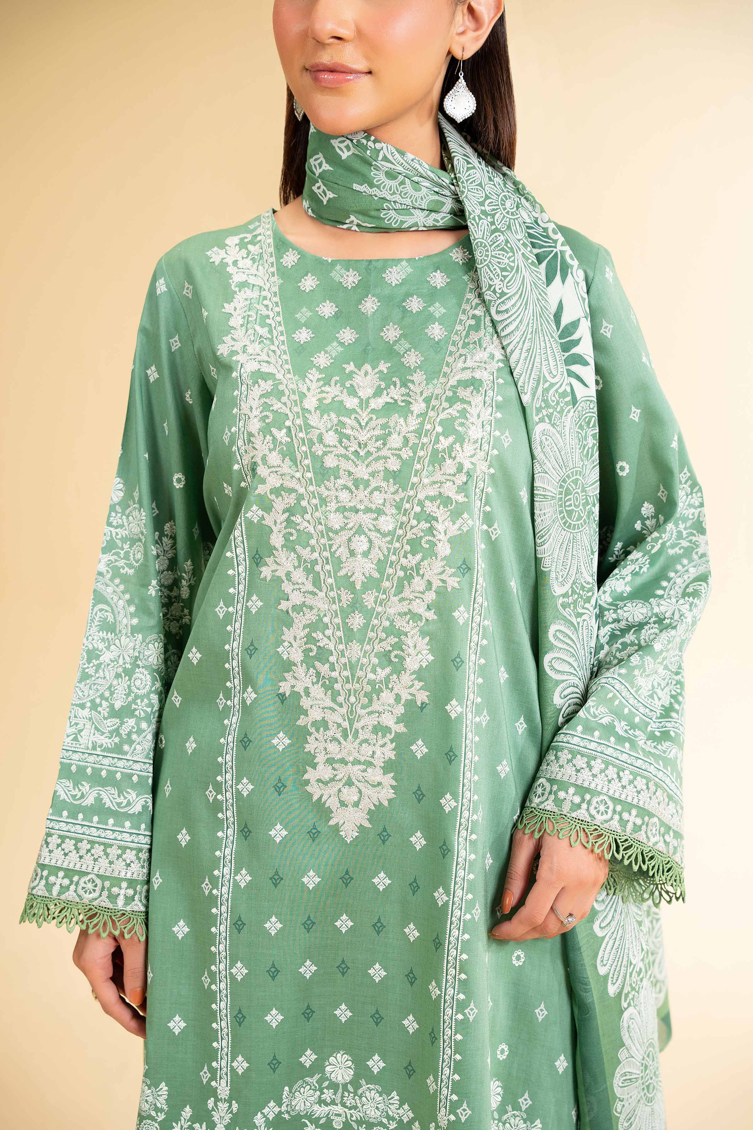 3 Piece - Flatbed Paste Embroidered Suit - 42501667