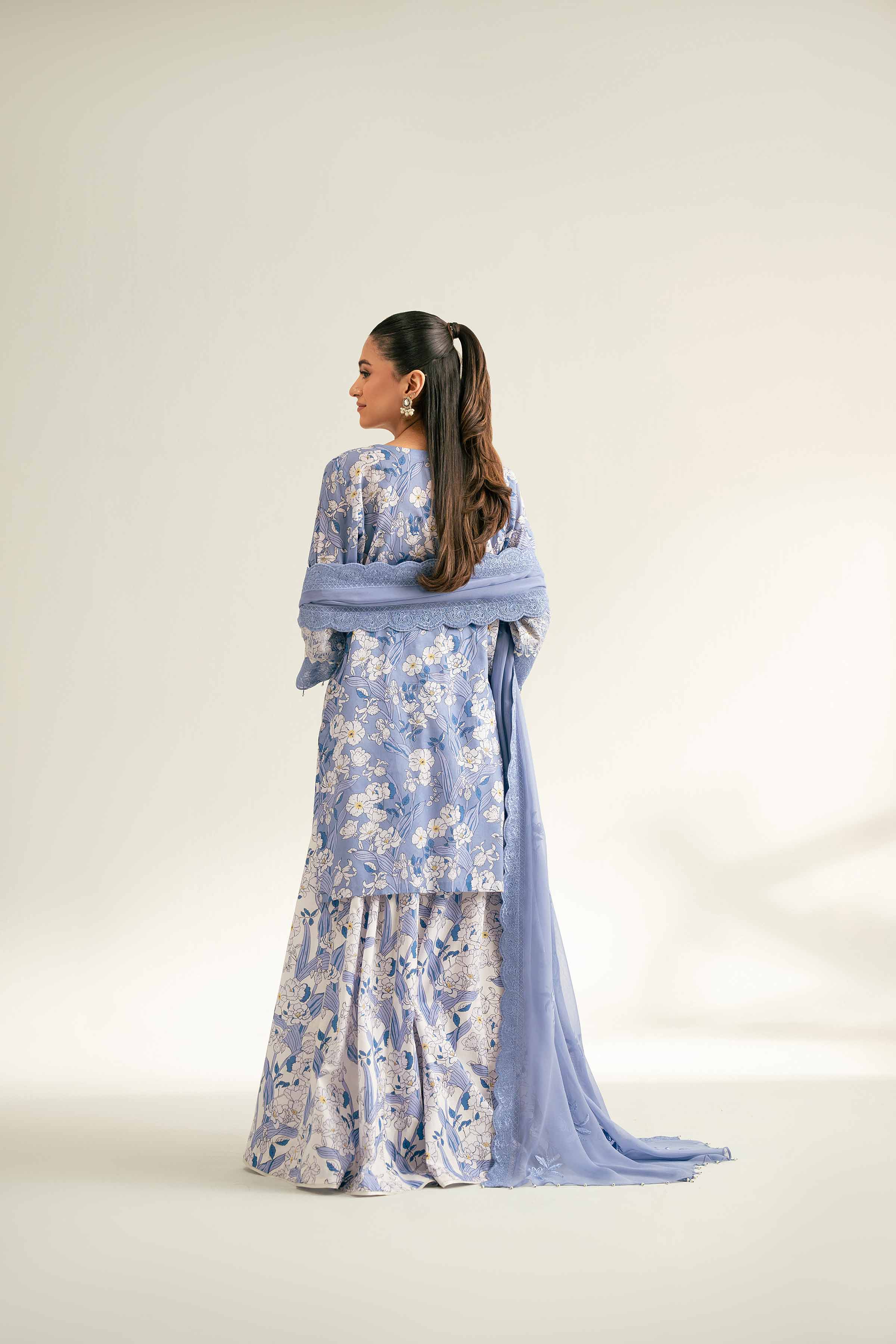 3 Piece - Embroidered Suit - 42519399