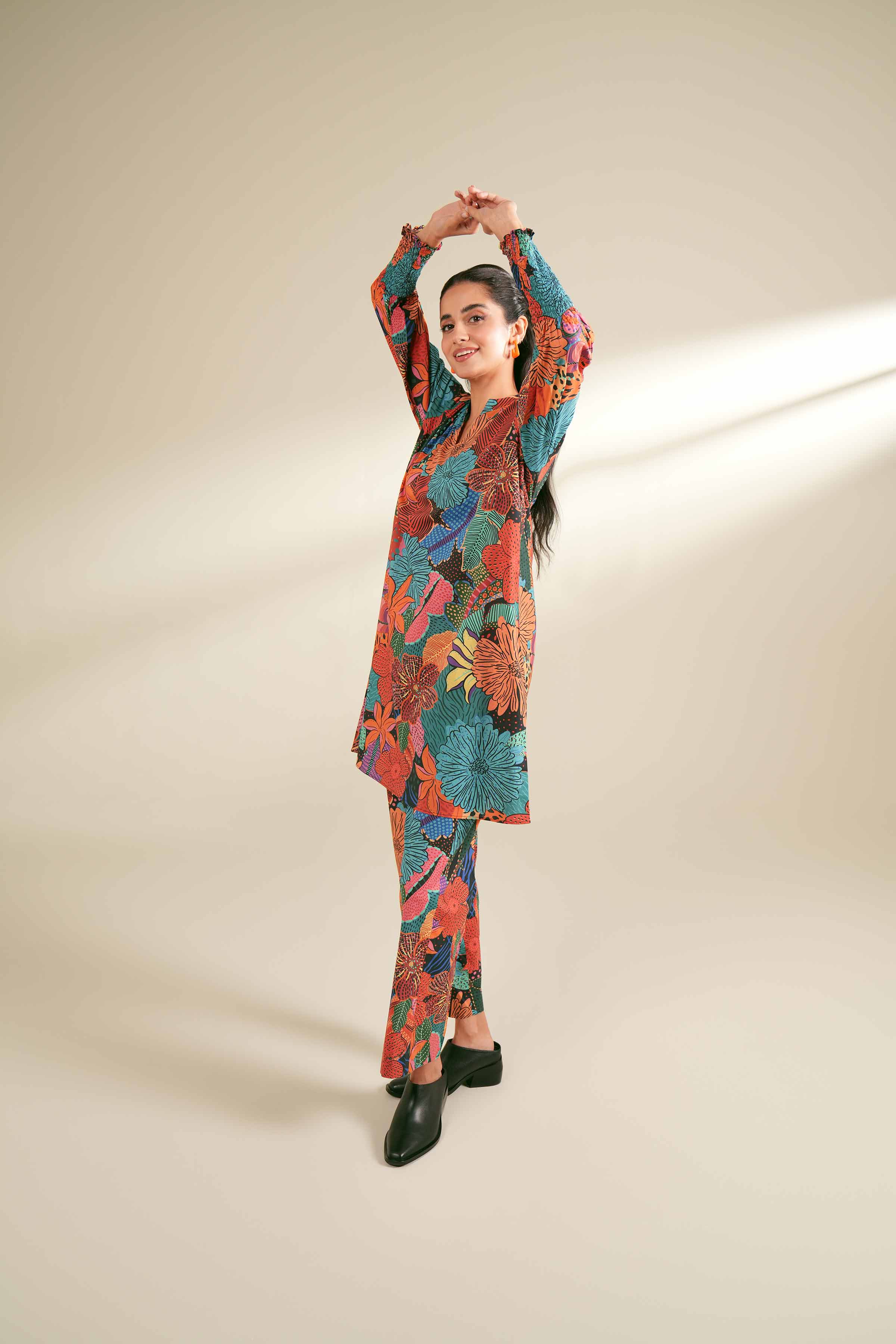 2 Piece - Printed Suit - AS24-82