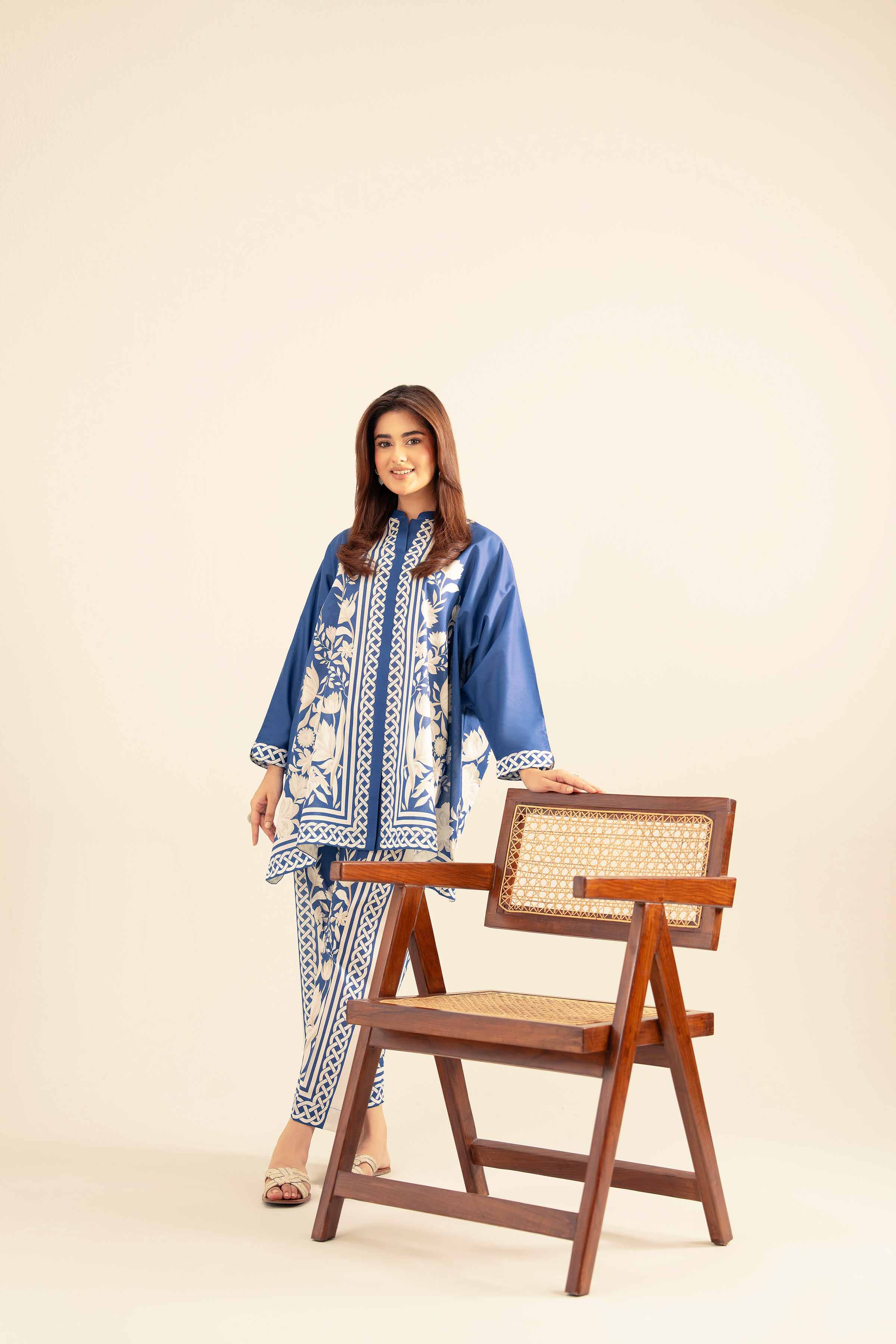 2 Piece - Printed Suit - AS25-60