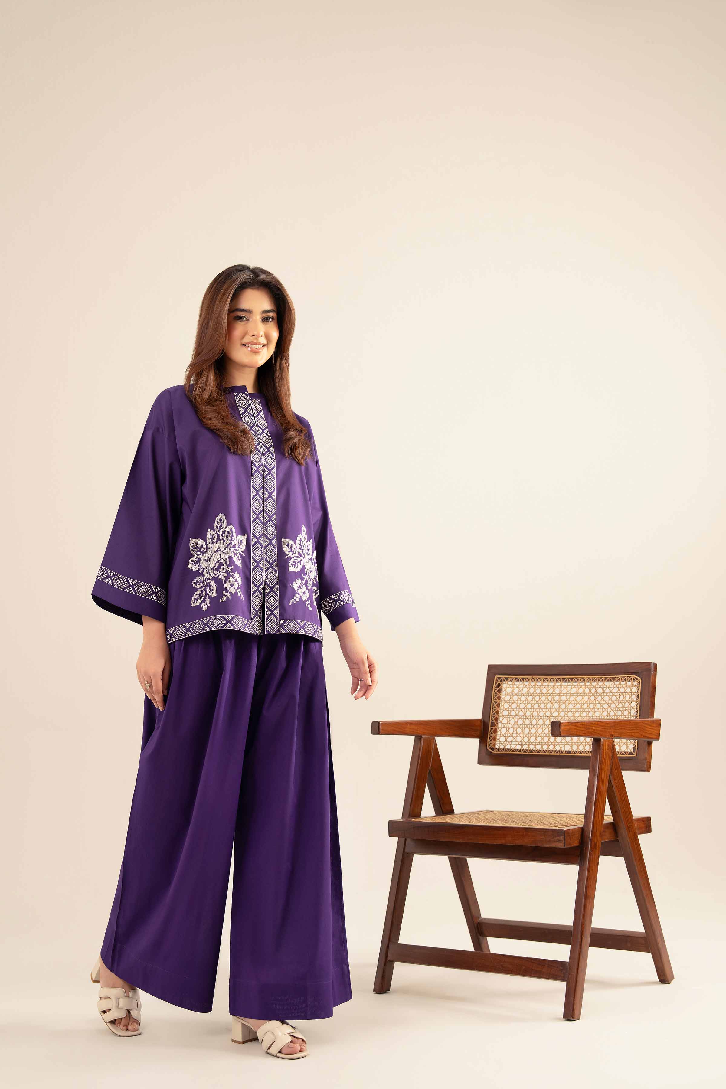 2 Piece - Embroidered Suit - AS25-75