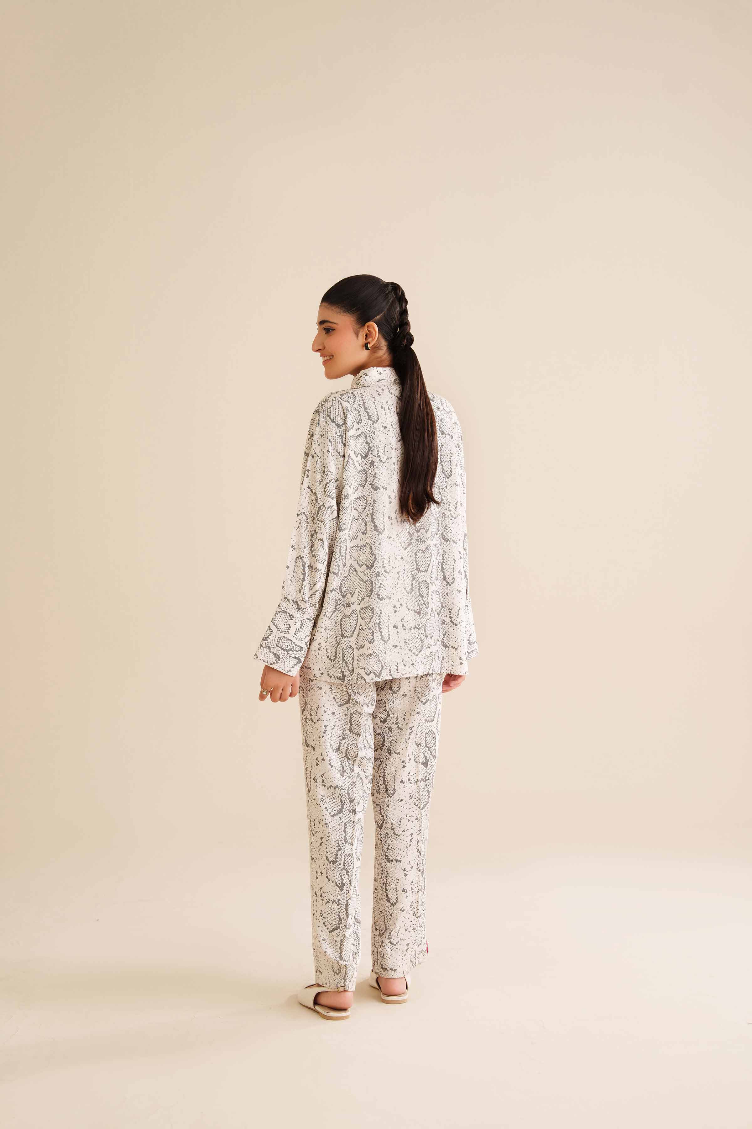 2 Piece - Printed Suit - AW25-43 for Women - Pret Collection | Nishat | Shop Online
