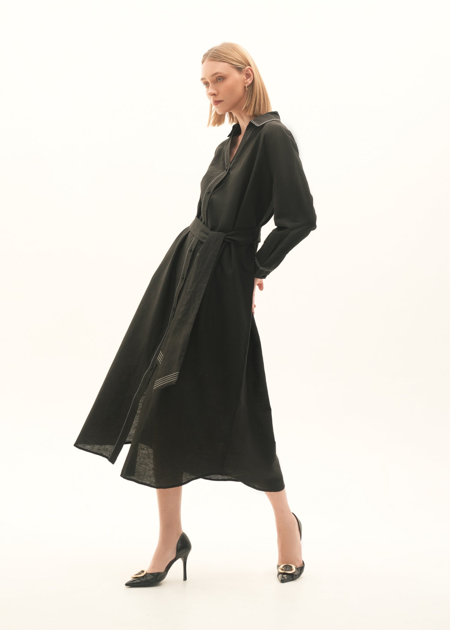 Flared Dress With Contasting Top-Stitches - KOA