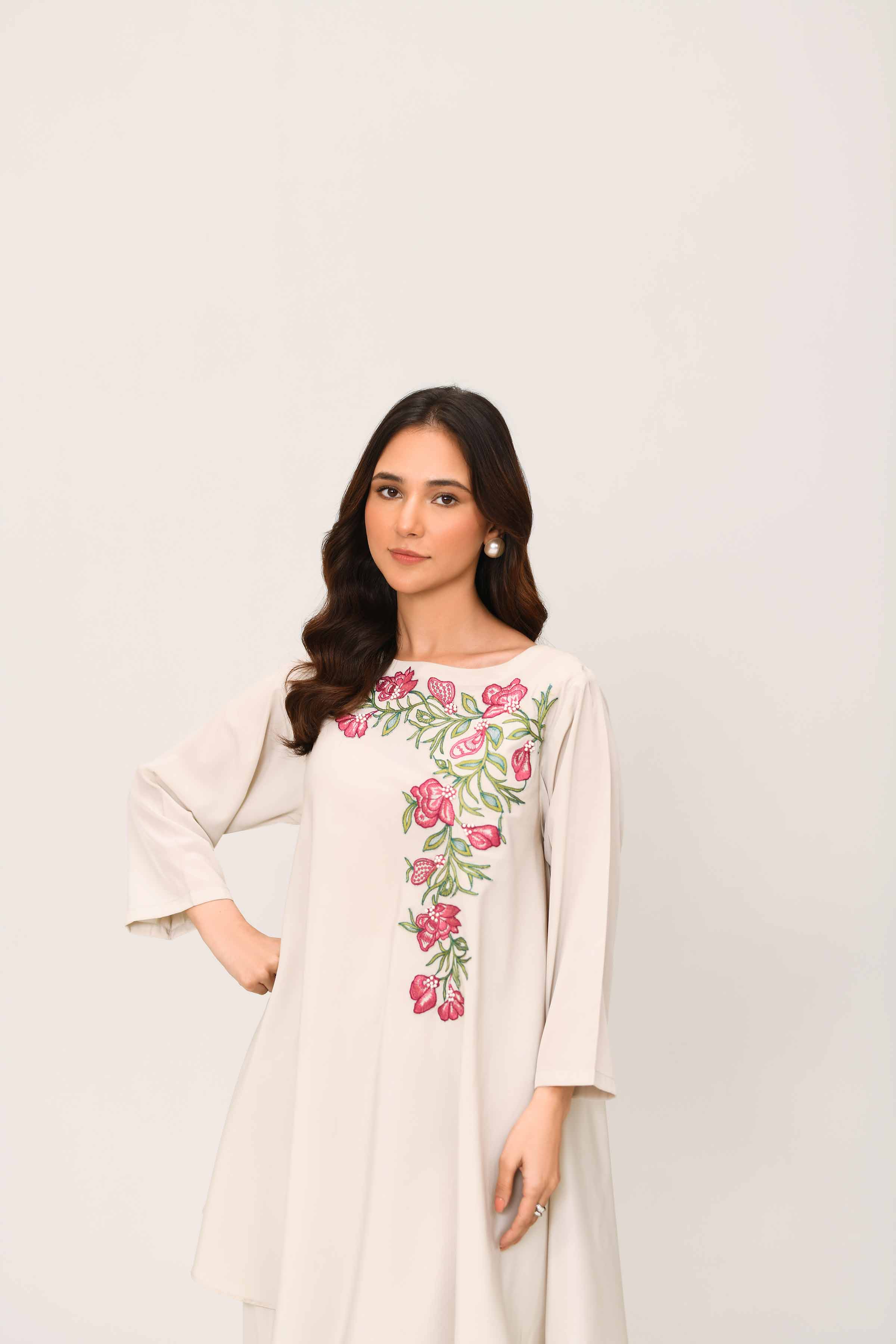 2 Piece - Embroidered Suit - FE25-09