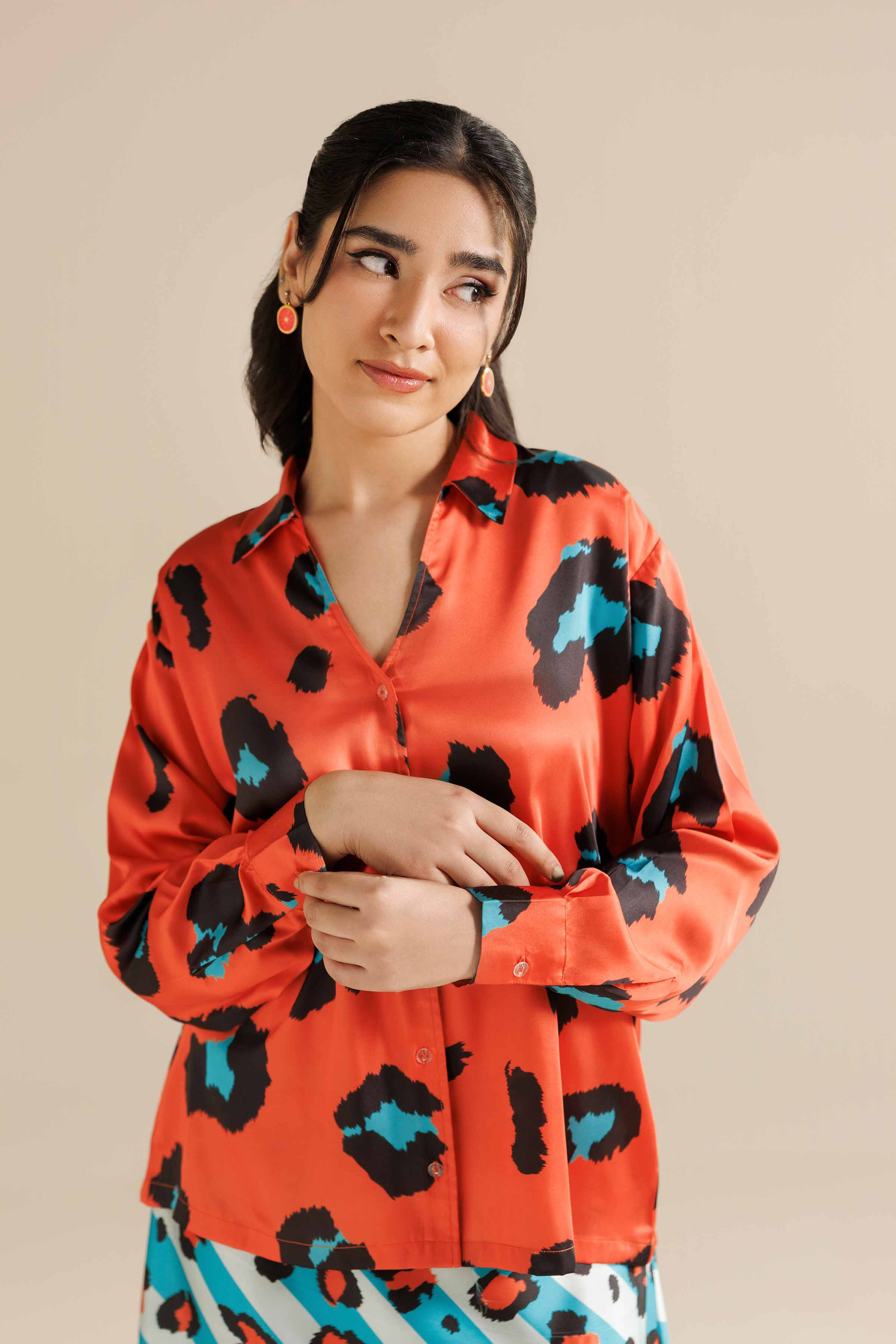 2 Piece - Printed Suit - FW25-05 for Women - Pret Collection | Nishat | Shop Online