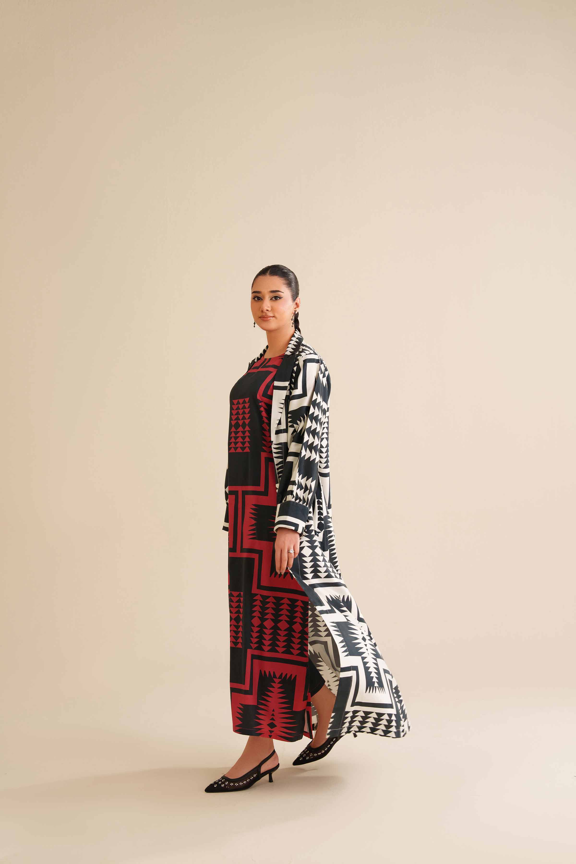 2 Piece - Printed Suit - FW25-22 for Women - Pret Collection | Nishat | Shop Online
