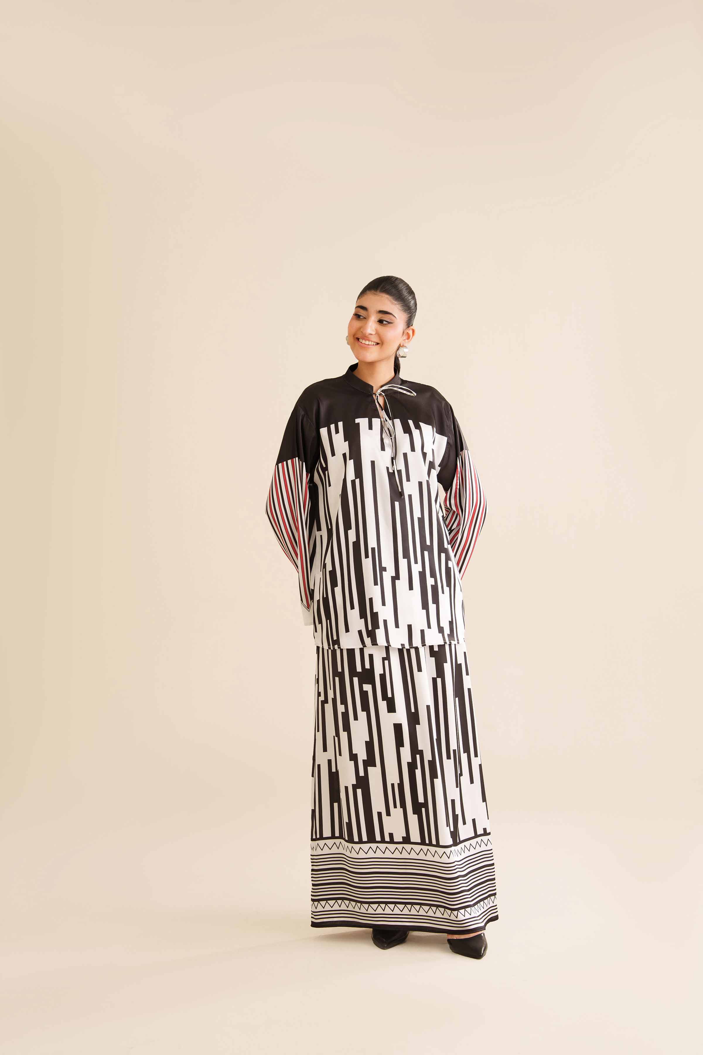 2 Piece - Printed Suit - FW25-26 for Women - Pret Collection | Nishat | Shop Online