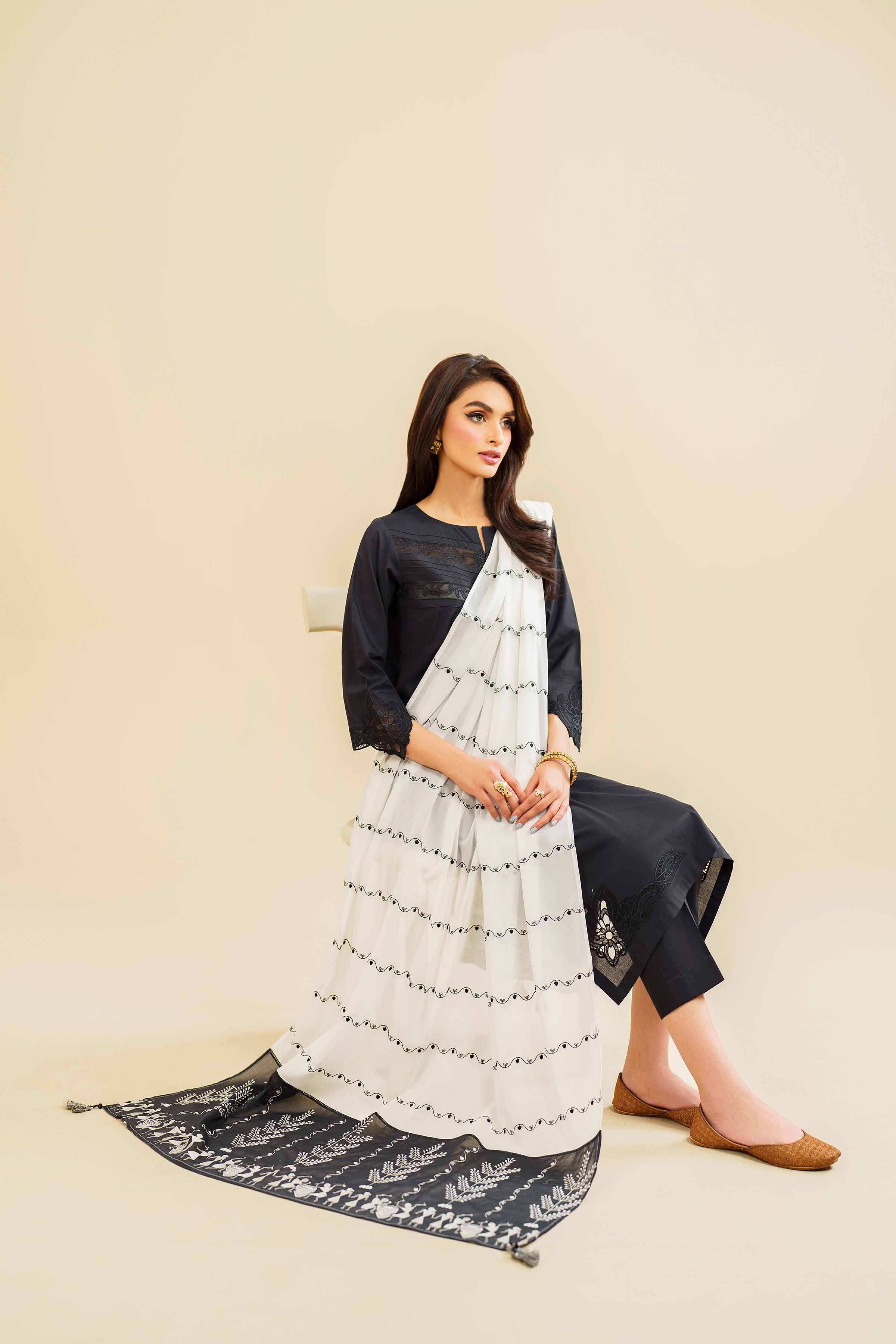 Embroidered Dupatta - KFE24-130