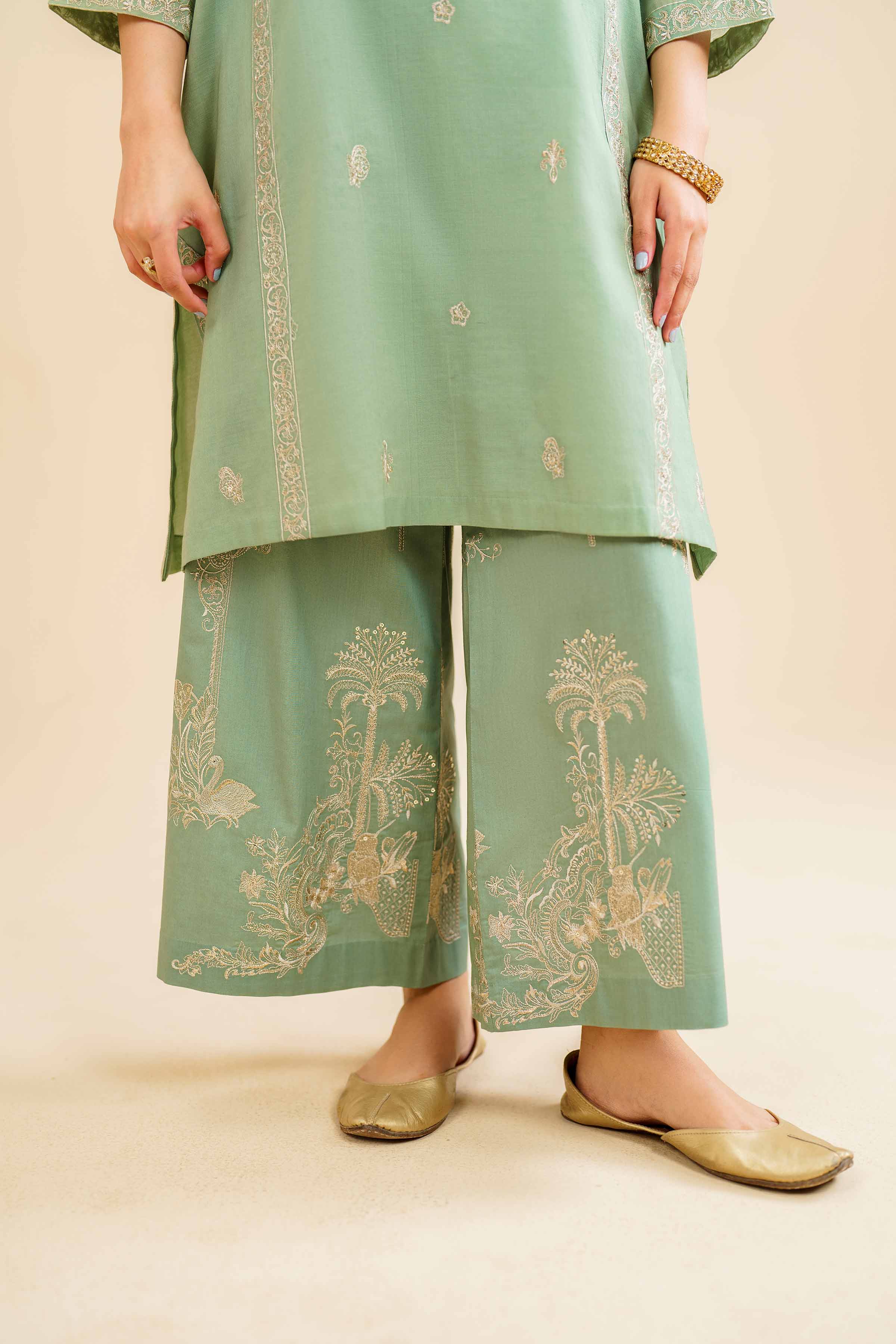 2 Piece - Embroidered Suit - KFE24-80