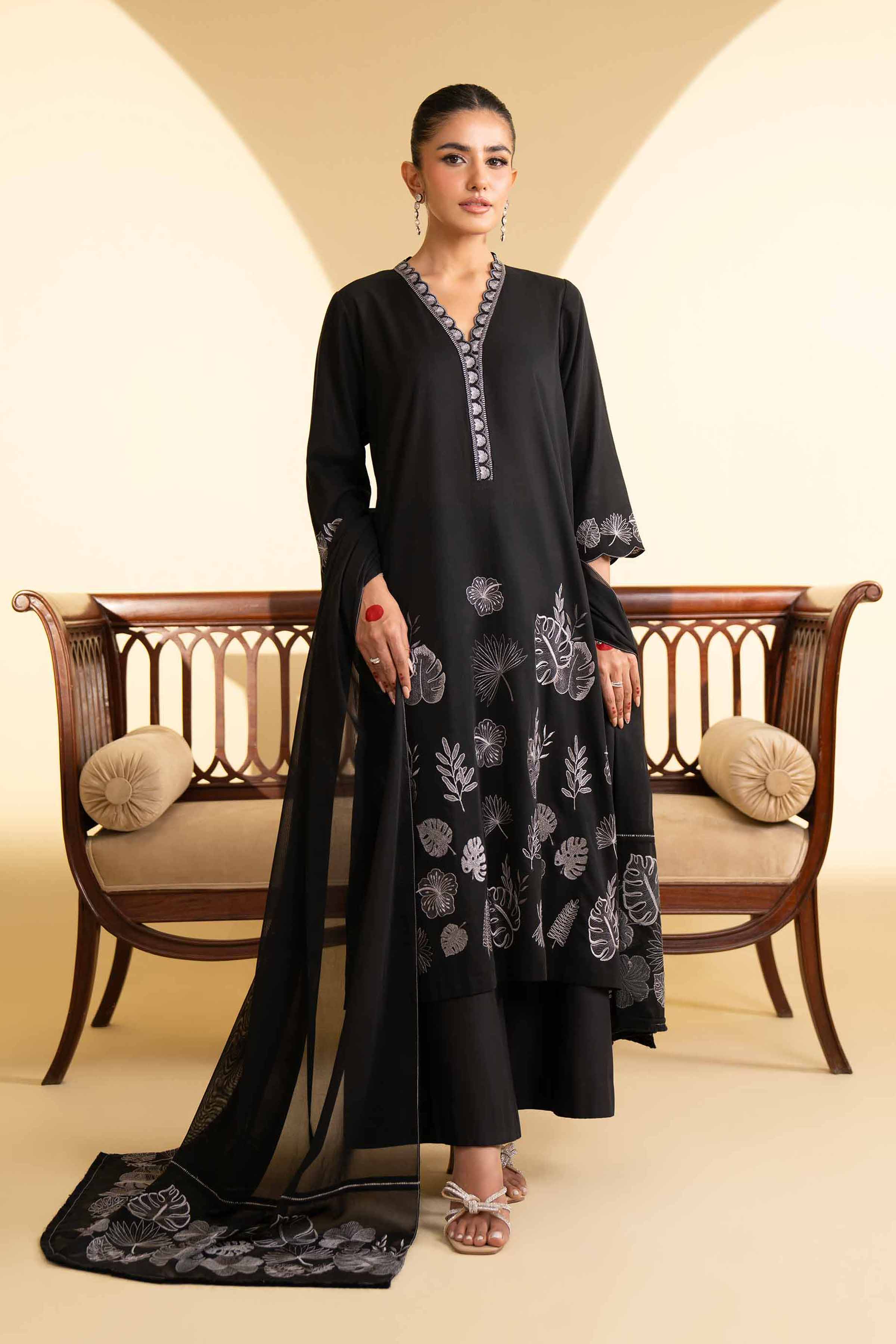2 Piece - Embroidered Suit - KFE25-79