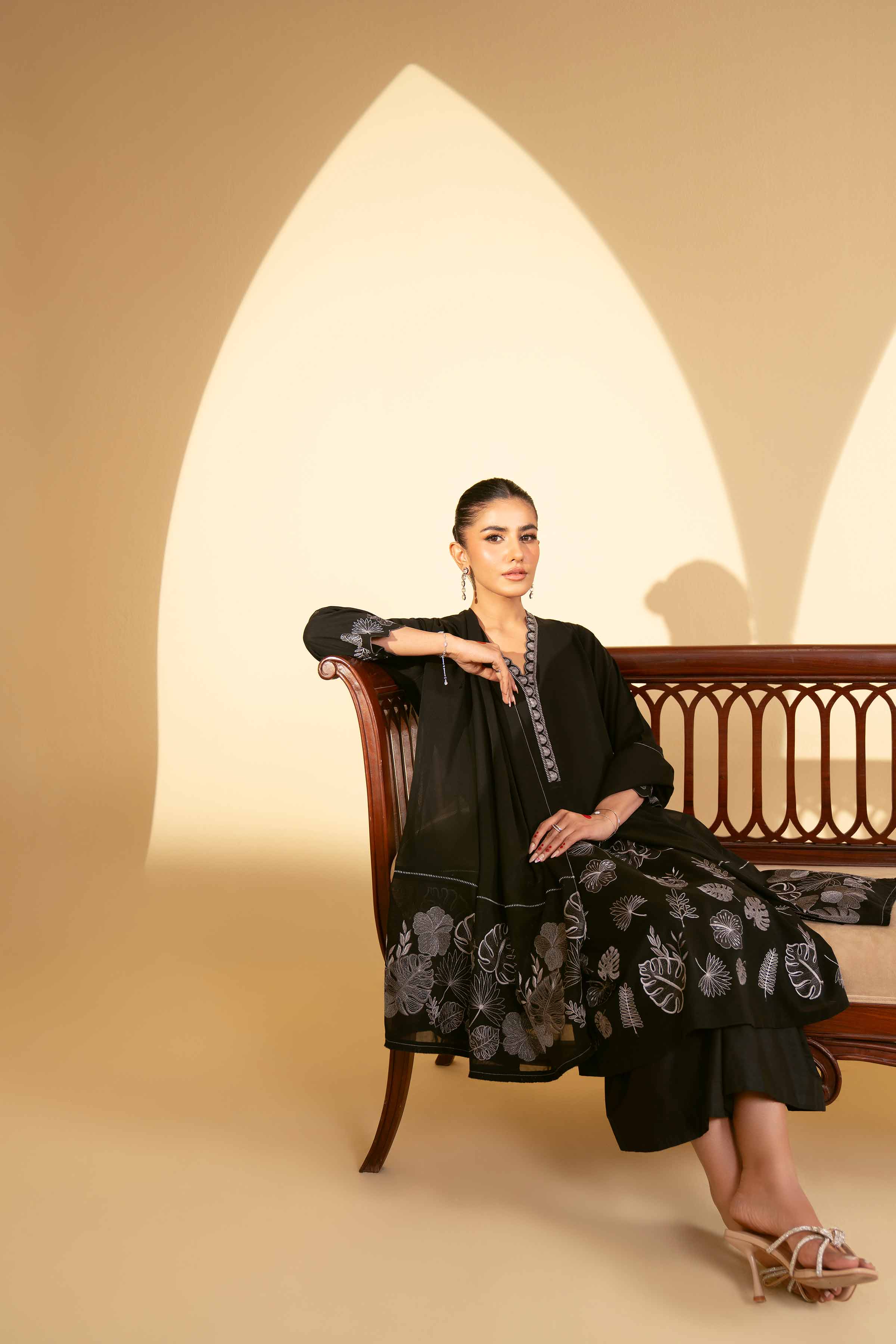 2 Piece - Embroidered Suit - KFE25-79
