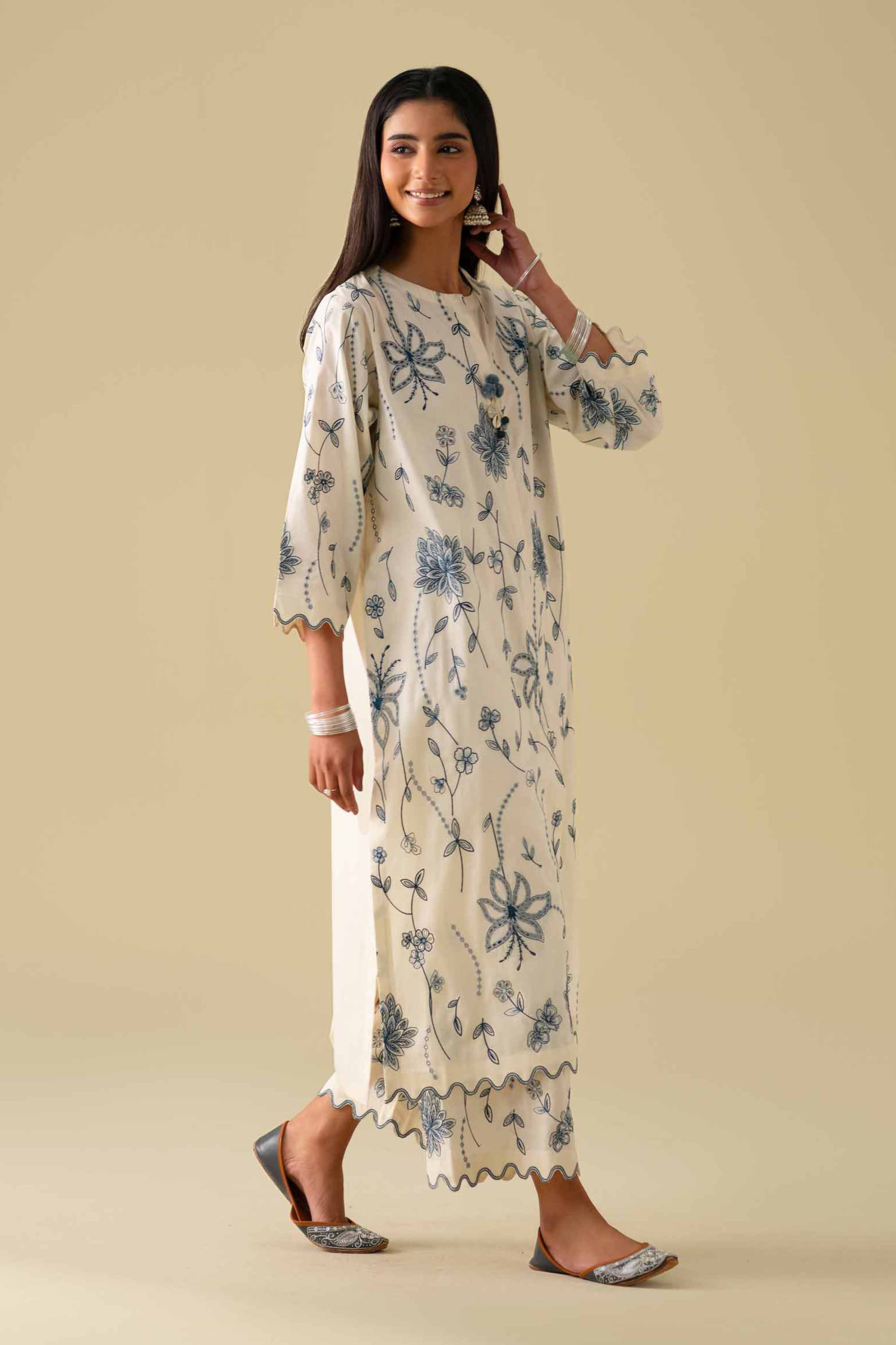 2 Piece - Embroidered Suit - KFE26-66