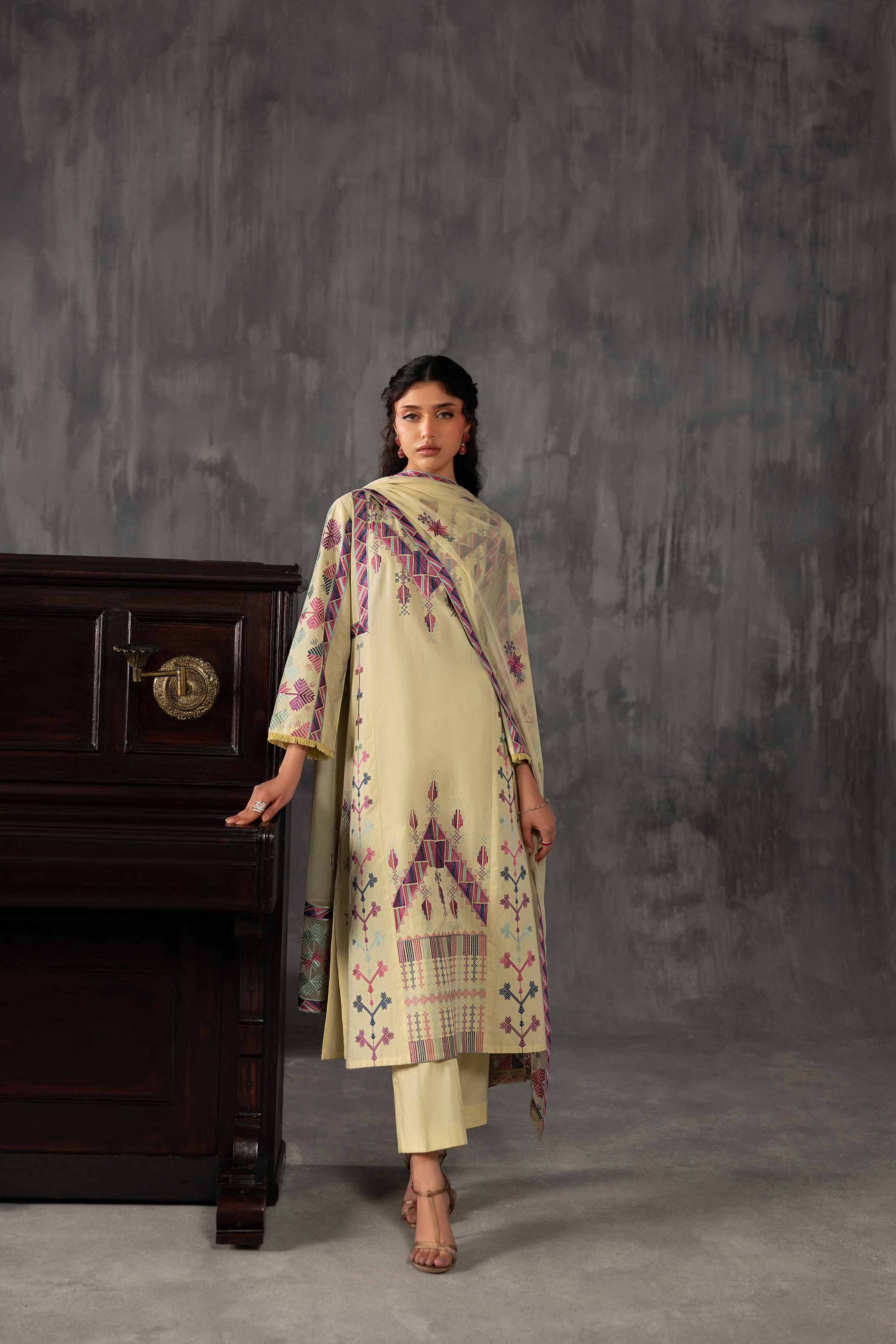 3 Piece - Embroidered Suit - KFE26-94