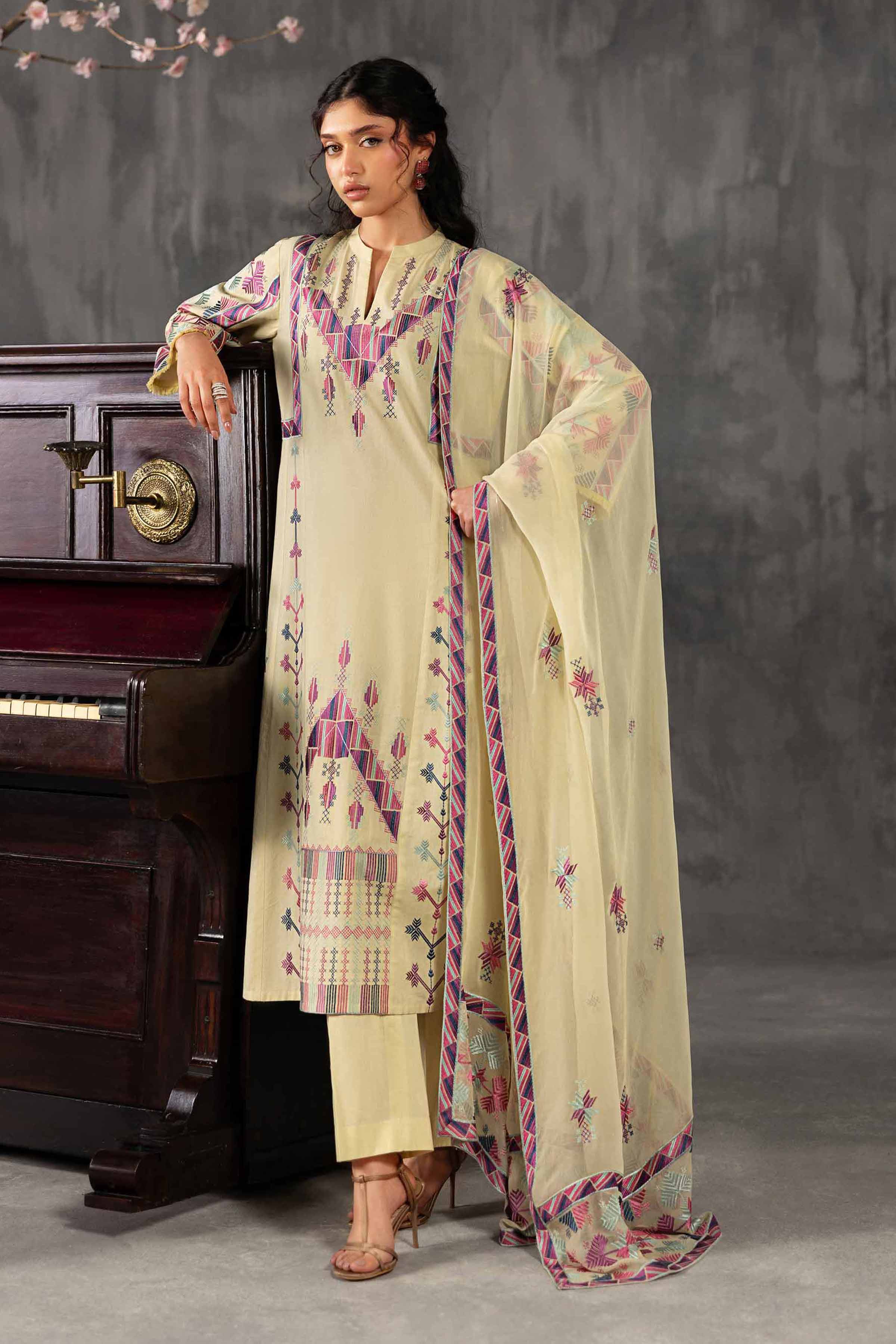 3 Piece - Embroidered Suit - KFE26-94